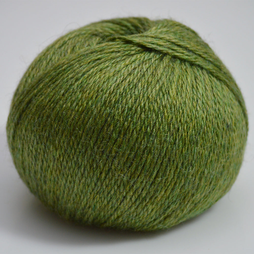 Soft Wool Blend Yarn, 26 colors, 1.76 oz / 142 yds