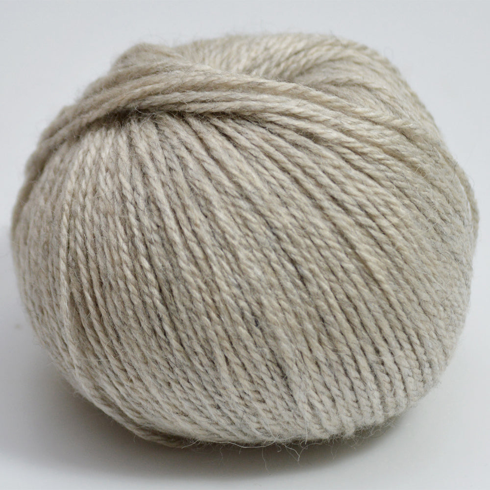 Soft Wool Blend Yarn, 26 colors, 1.76 oz / 142 yds