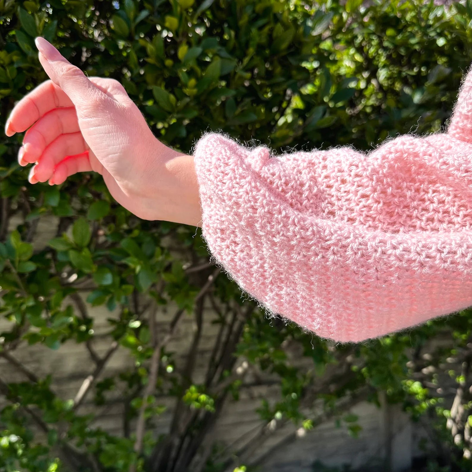 Stylish Mesh Sweater Crochet KIT (skill level Beginner)