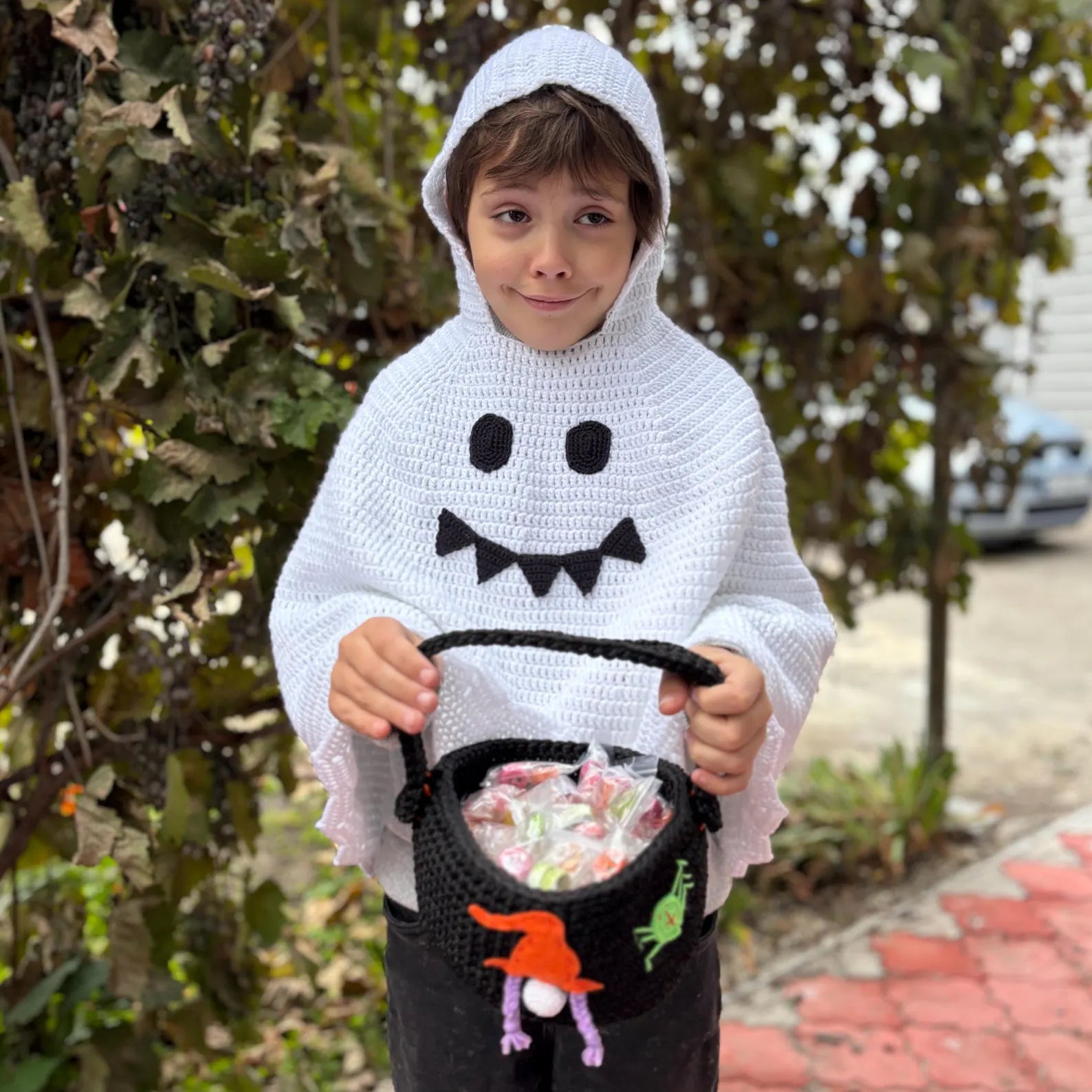 KID GHOST PONCHO Crochet Pattern (skill level Beginner)