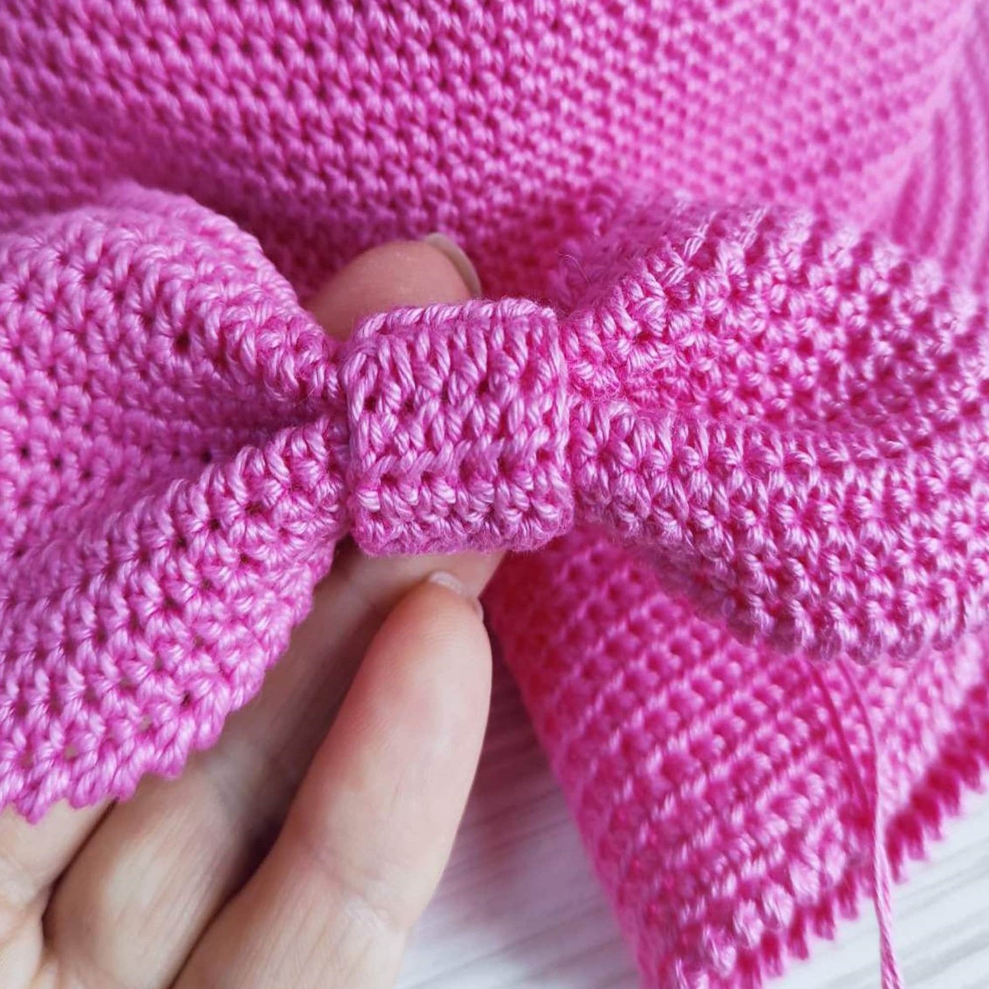 BOW HAT Crochet Pattern (skill level beginner)
