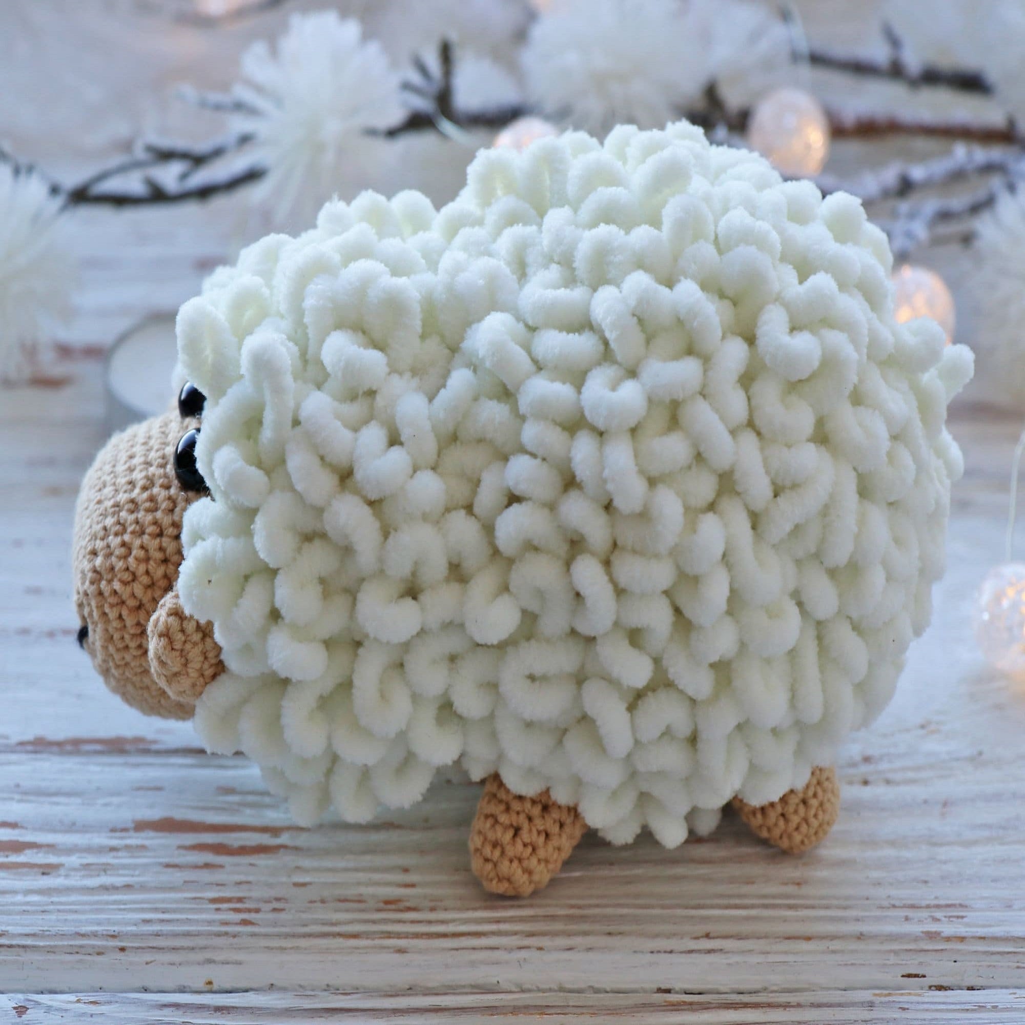 LITTLE SHEEP Crochet Pattern (skill level intermediate)