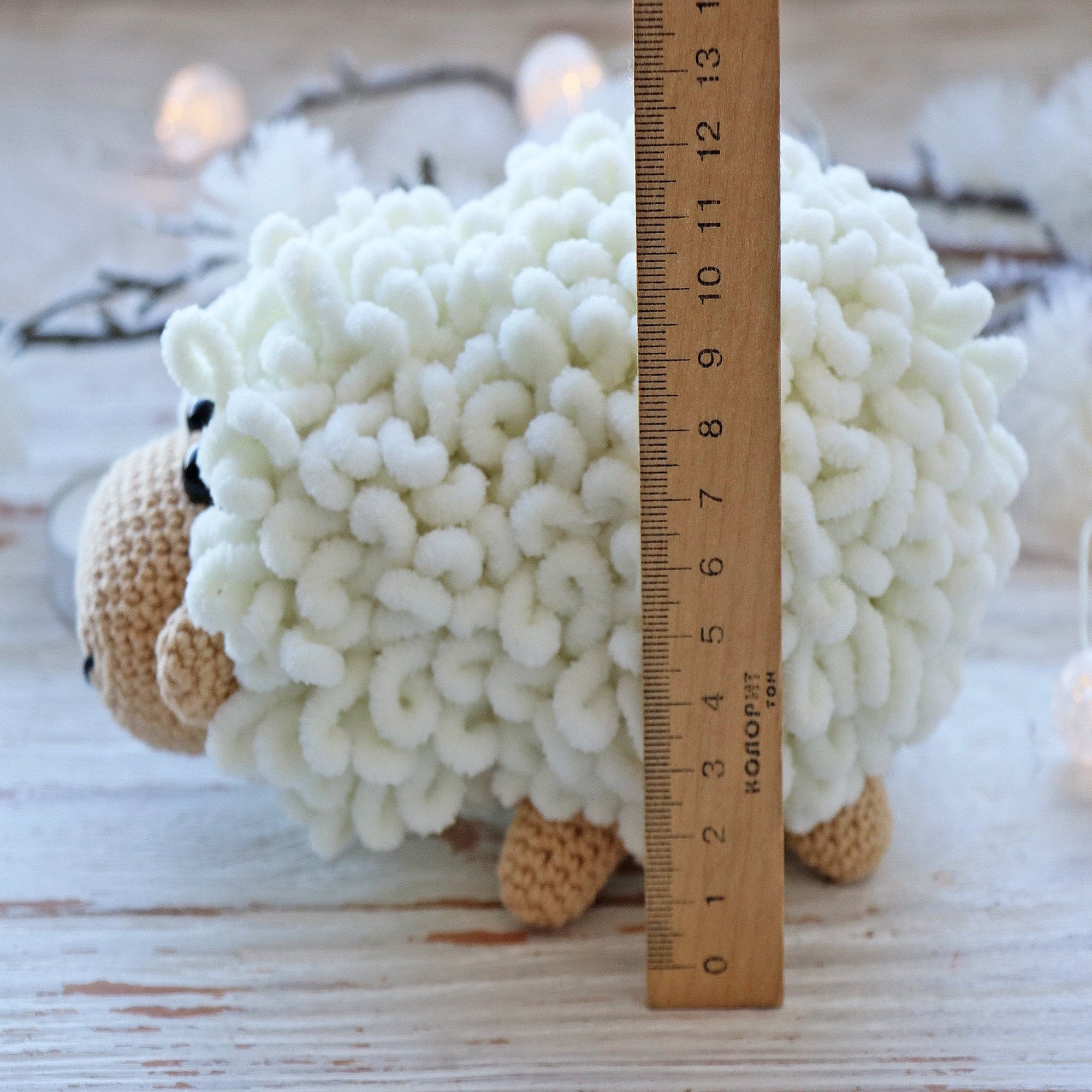 LITTLE SHEEP Crochet Pattern (skill level intermediate)