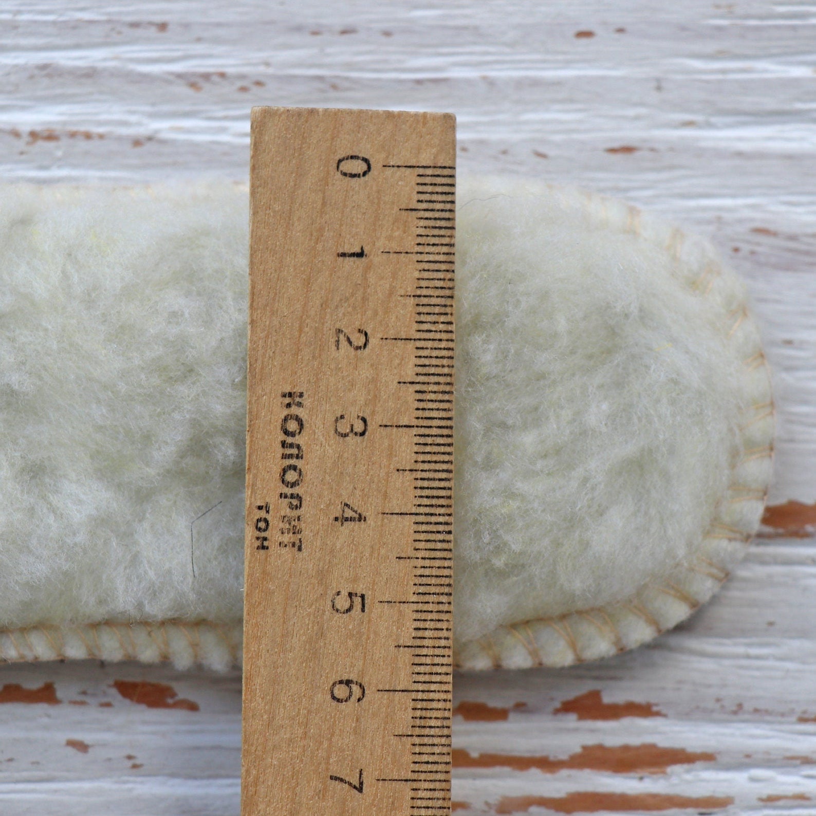 SHEEPSKIN INSOLES for shoes. Sizes 36-40. Slippers wool insoles. Warm insoles. Outdoor shoe insoles. Sheep wool insoles