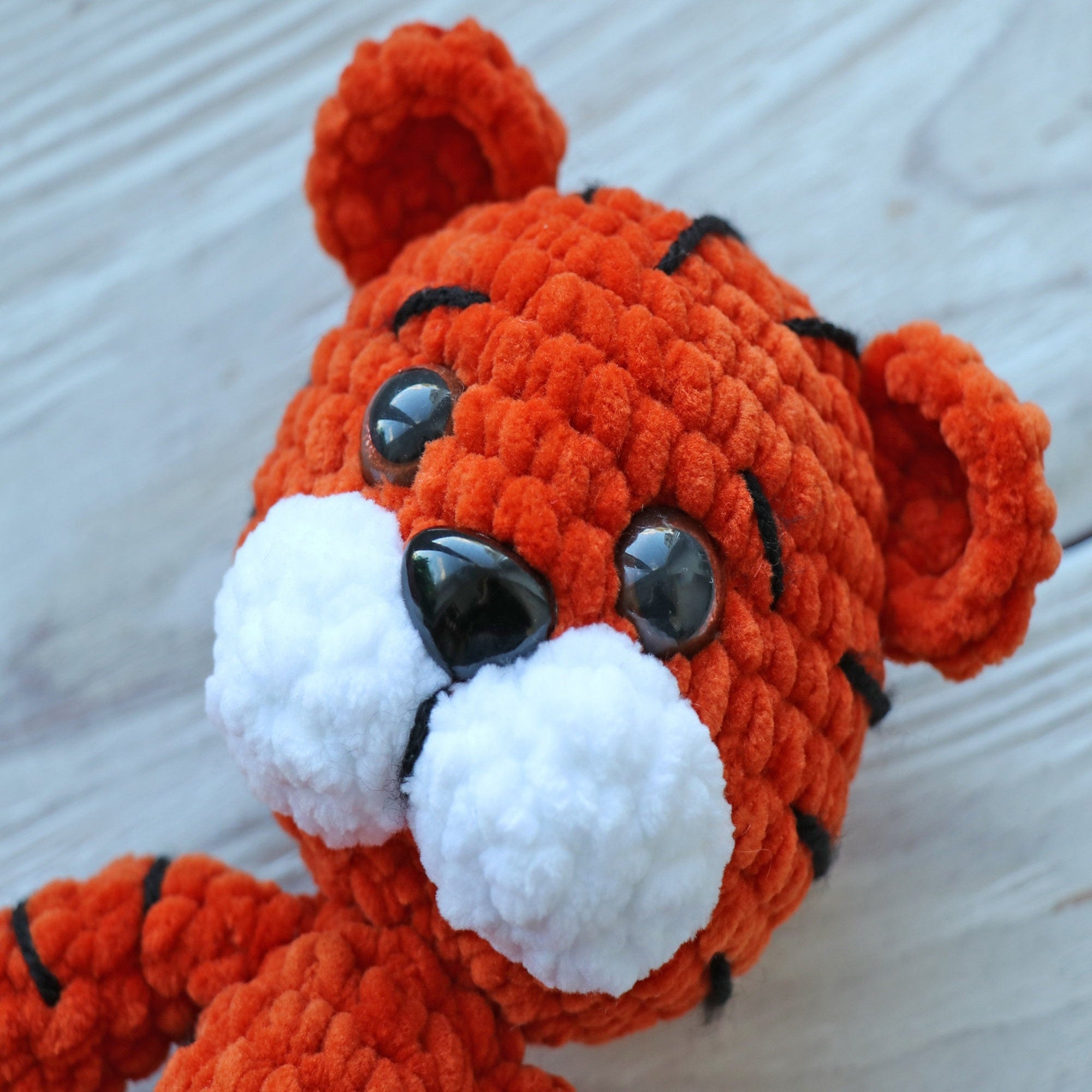 SMALL TIGER Crochet Pattern (skill level beginner)