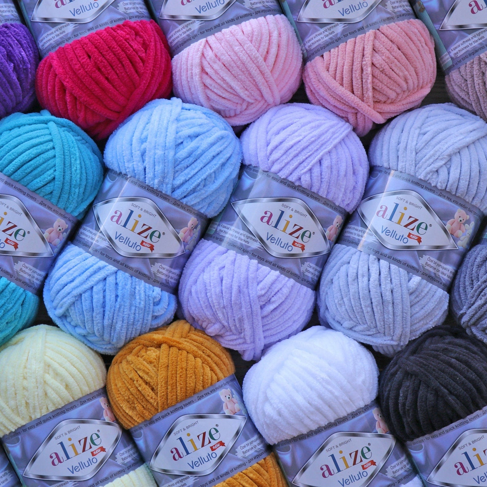 ALIZE VELLUTO, 43 Colors, Amigurumi Yarn, Chunky Yarn, Plush Yarn, Bulky Chenille Yarn, Velvet Crochet Yarn, Baby Yarn,Baby Blanket Yarn
