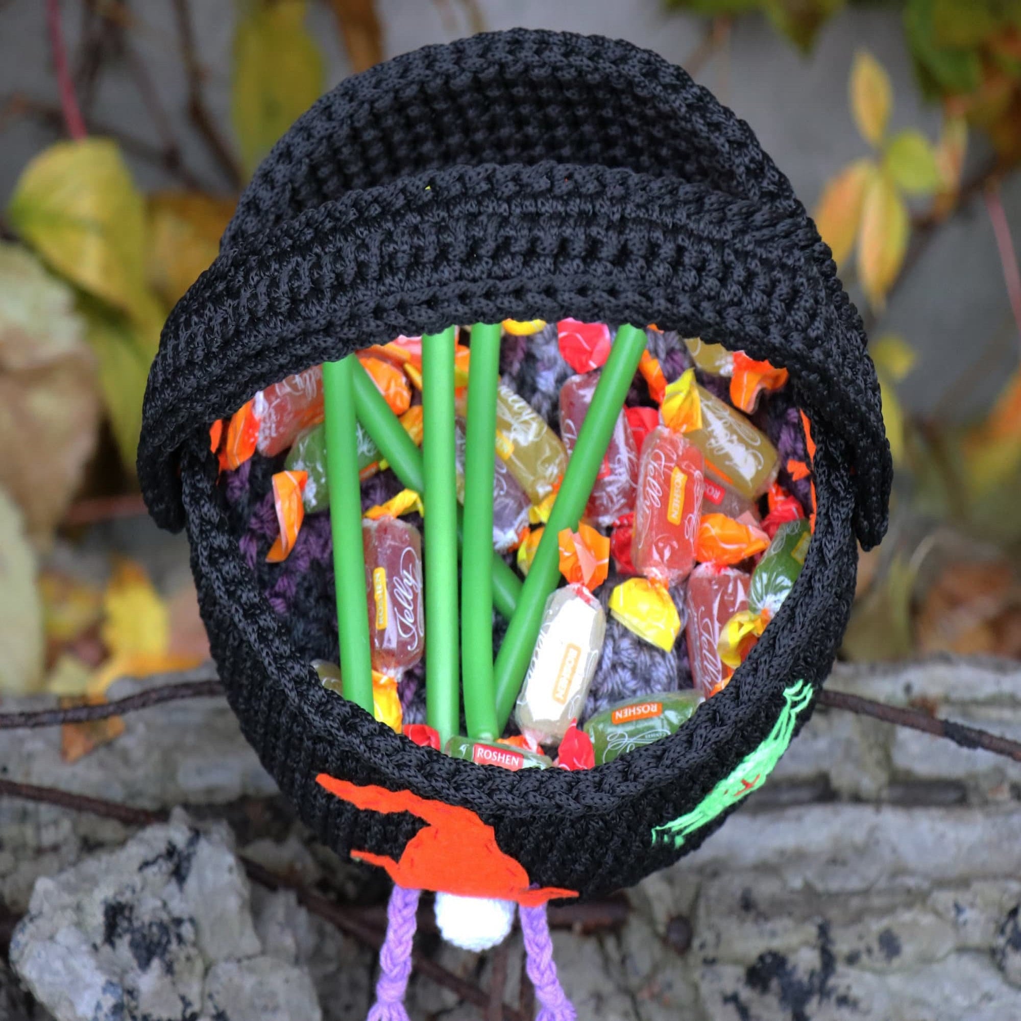 TRICK OR TREAT BAG Crochet Pattern (skill level beginner)