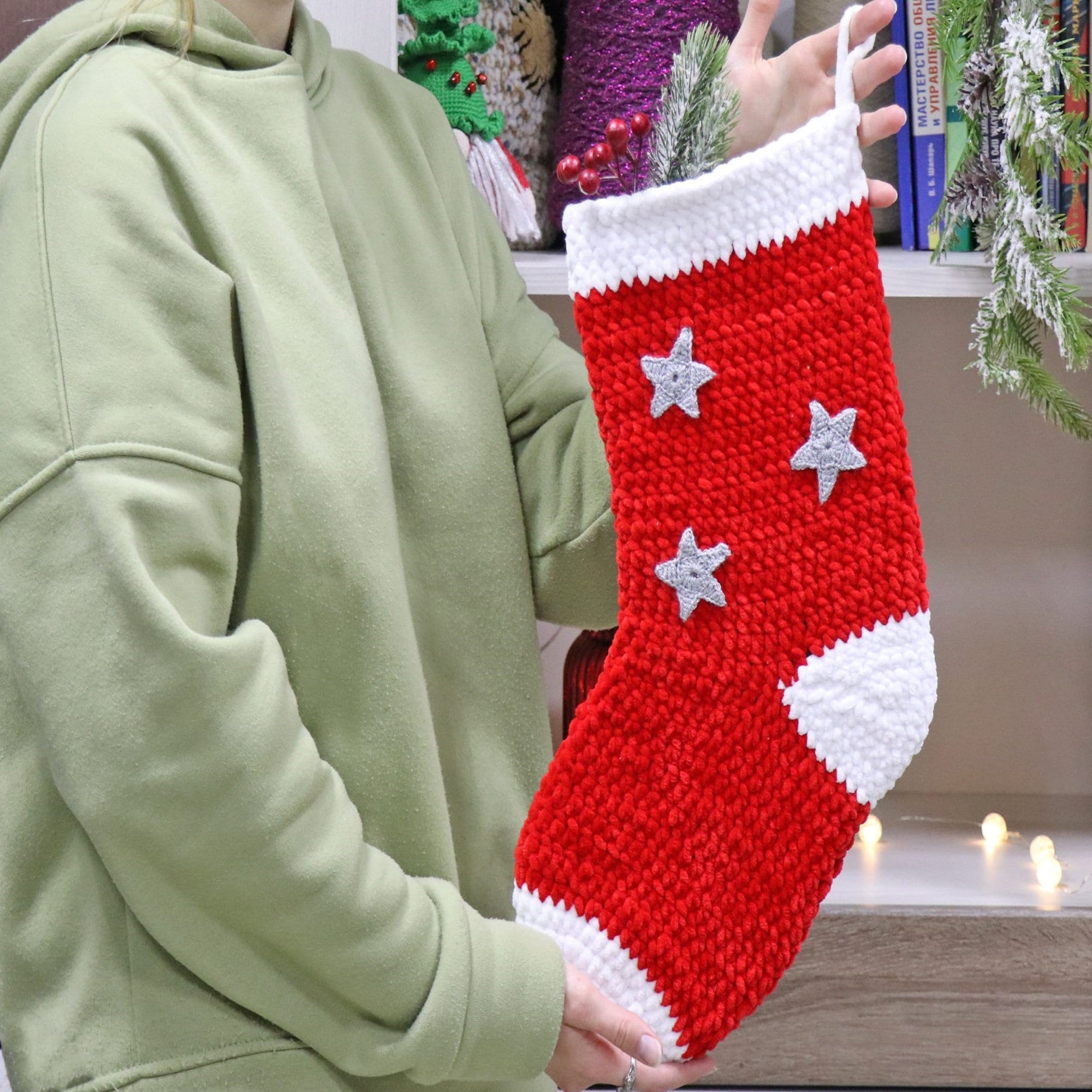 CHRISTMAS STOCKING Crochet Pattern (skill level beginner)