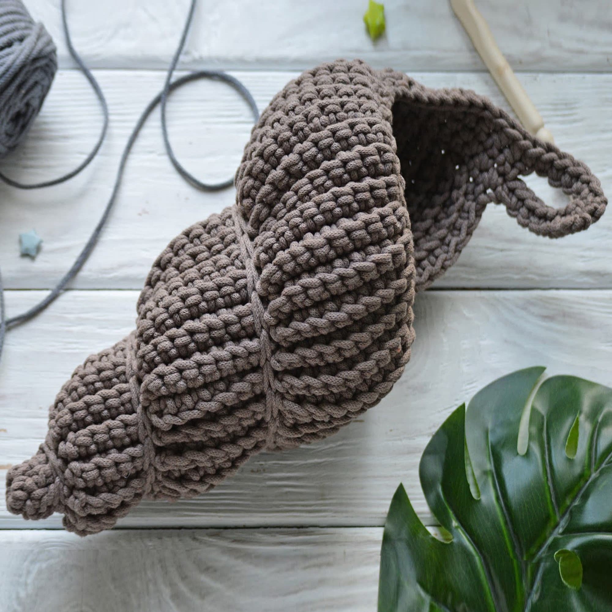 SPIRAL SHELL BASKET Crochet Pattern (skill level advanced)