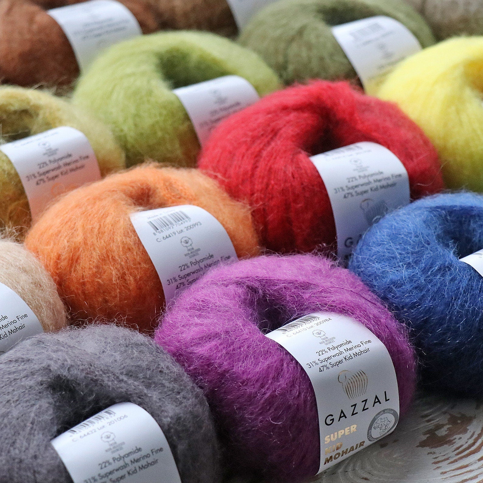 GAZZAL Super Kid Mohair, Natural Mohair Yarn, Lace Weight Yarn, Merino Wool Yarn, Yarn for Knitting, Crochet Yarn, 25 g / 237m