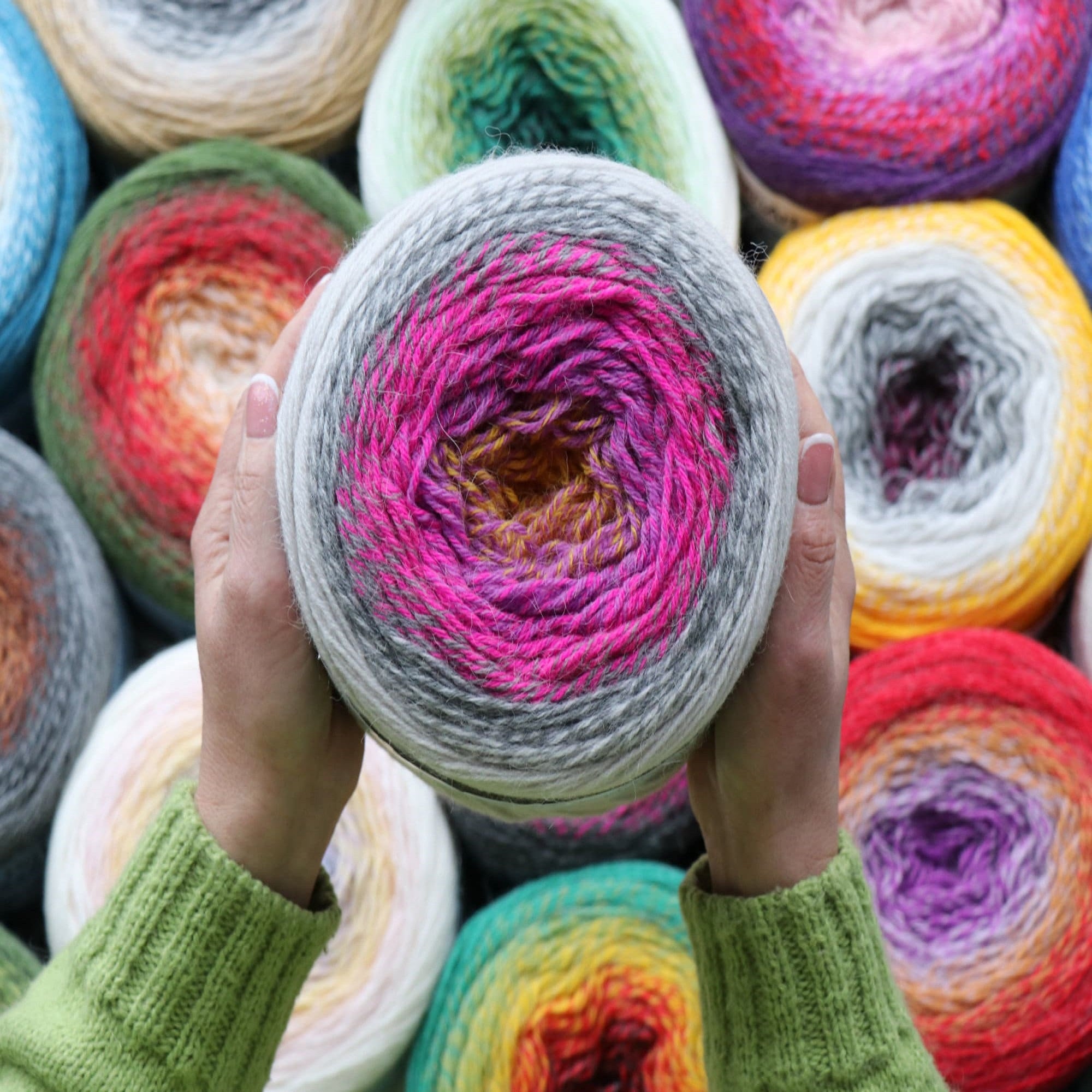 YarnArt Flowers Alpaca, 32 solors, 8.8 oz / 1028 yds