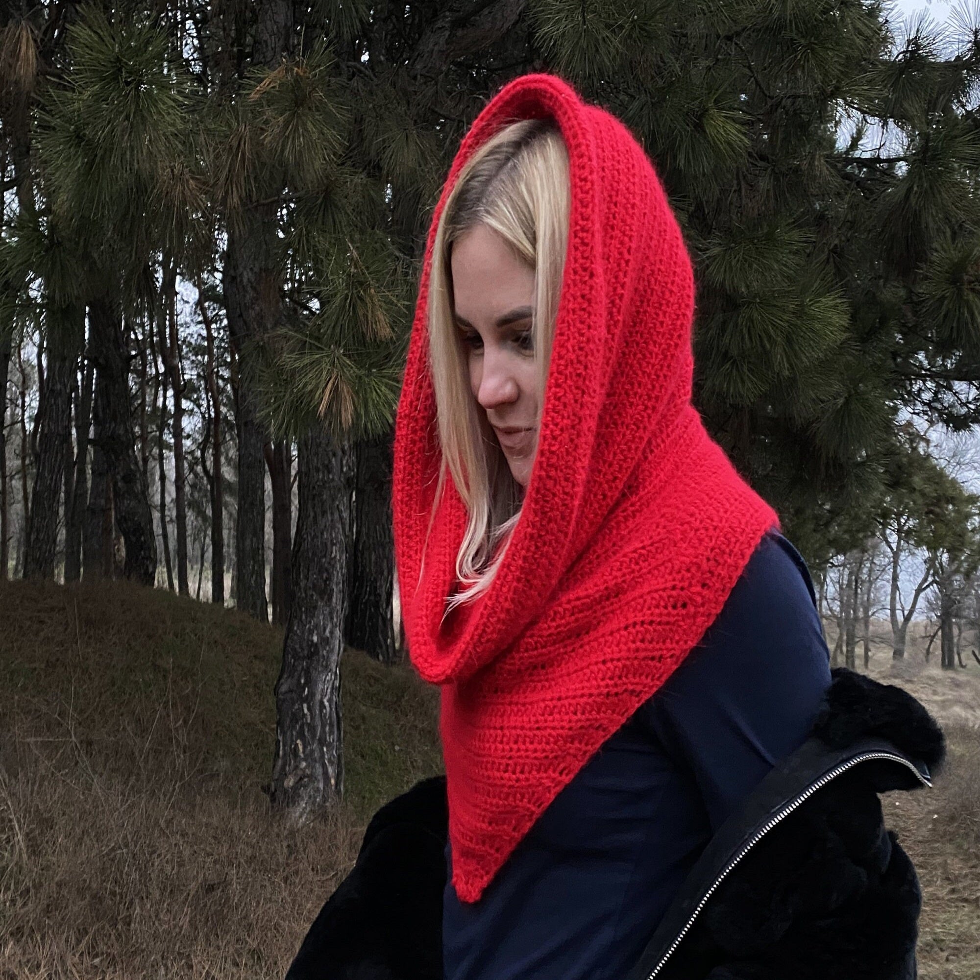 HOODED COWL Crochet Pattern (skill level intermediate)