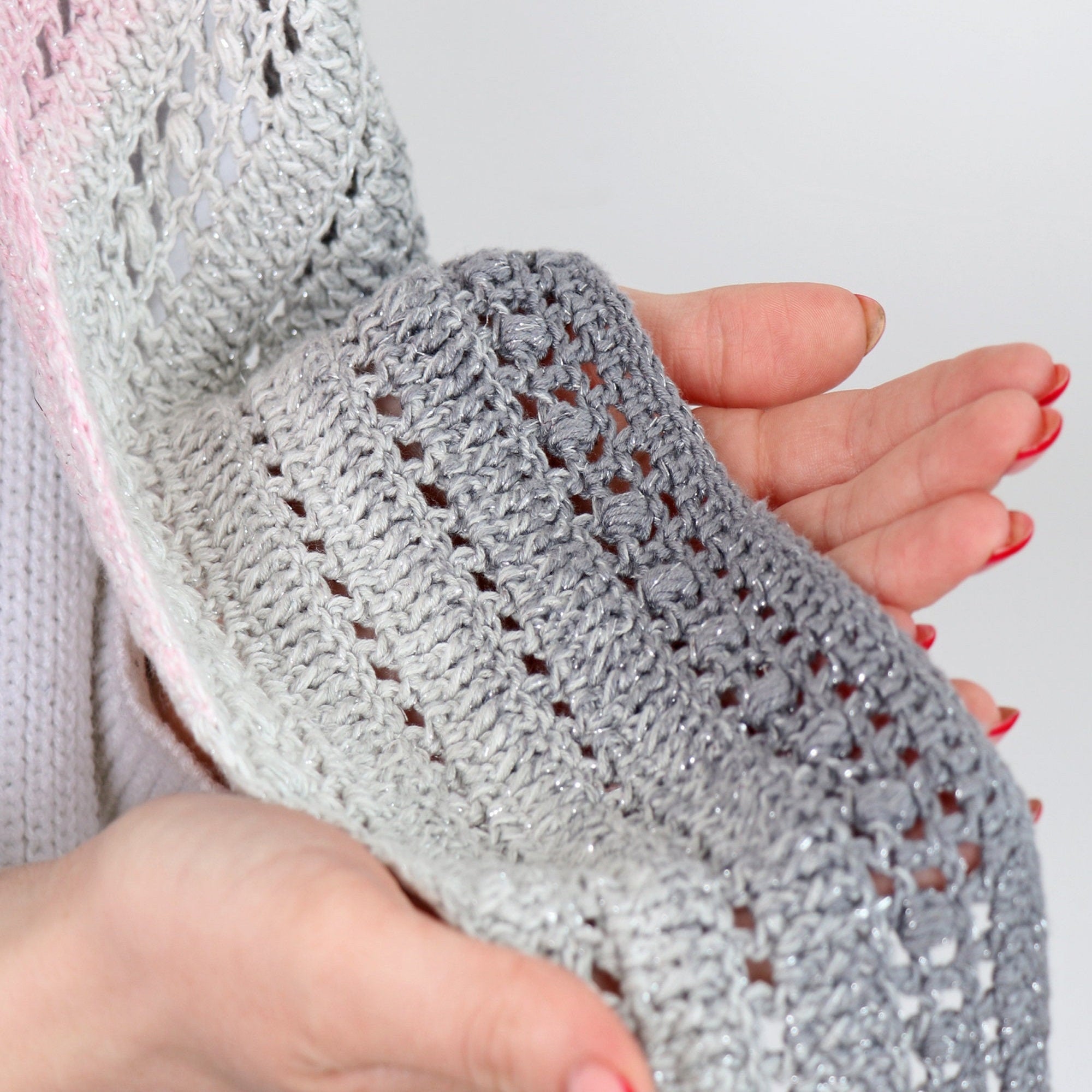 SHAWL Crochet Pattern (skill level intermediate)