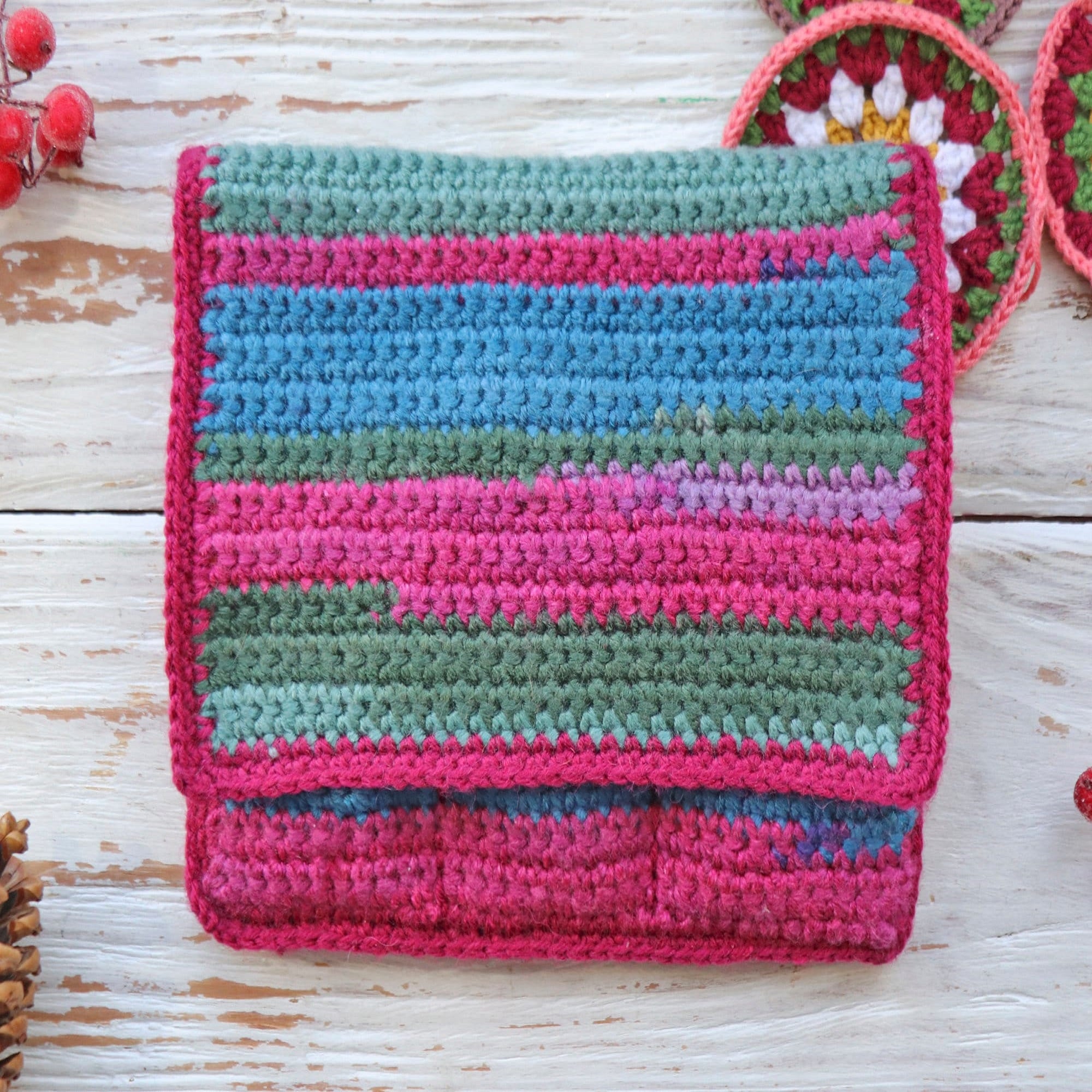 HOOK CASE Crochet Pattern (skill level beginner)