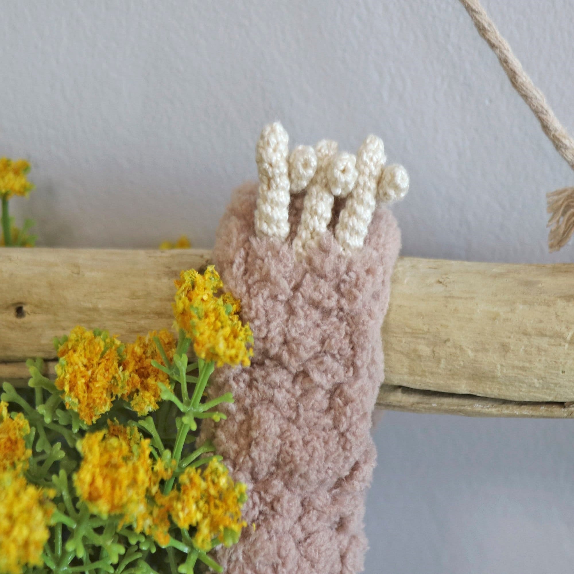 SLOTH PLANTER Crochet Pattern (skill level beginner)