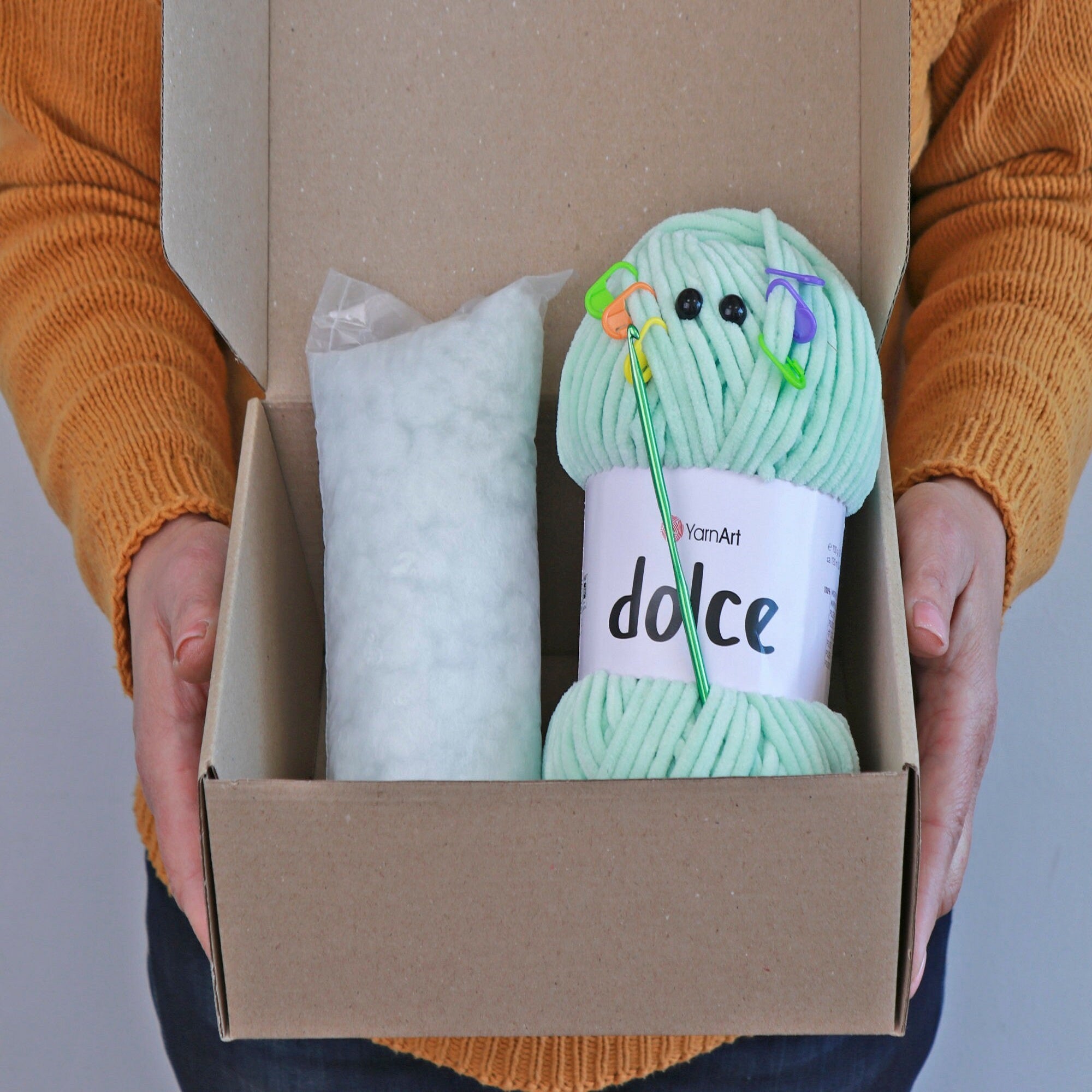 BEGINNER CROCHET KIT Amigurumi Dinosaur + Pdf Pattern, Easy Starter Crochet Kit, Amigurumi Kit, Diy Craft Kit Gift, Crochet Dinosaur