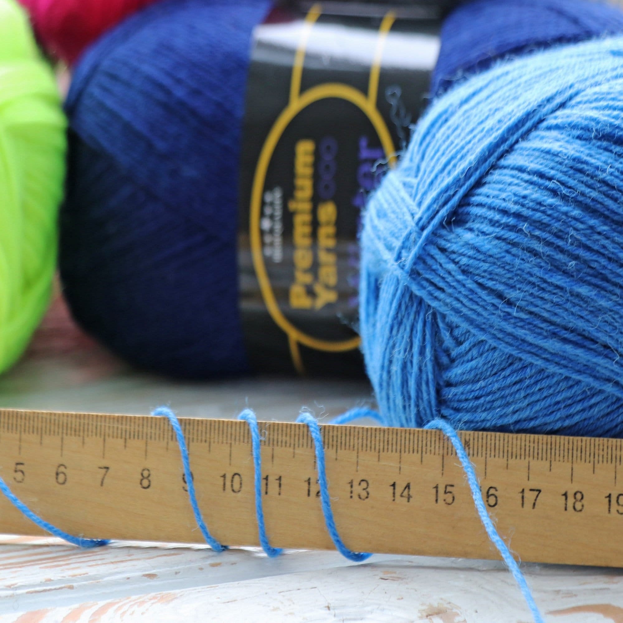 Premium Yarn Winter, 9 colors, 3.5 oz / 448 yards