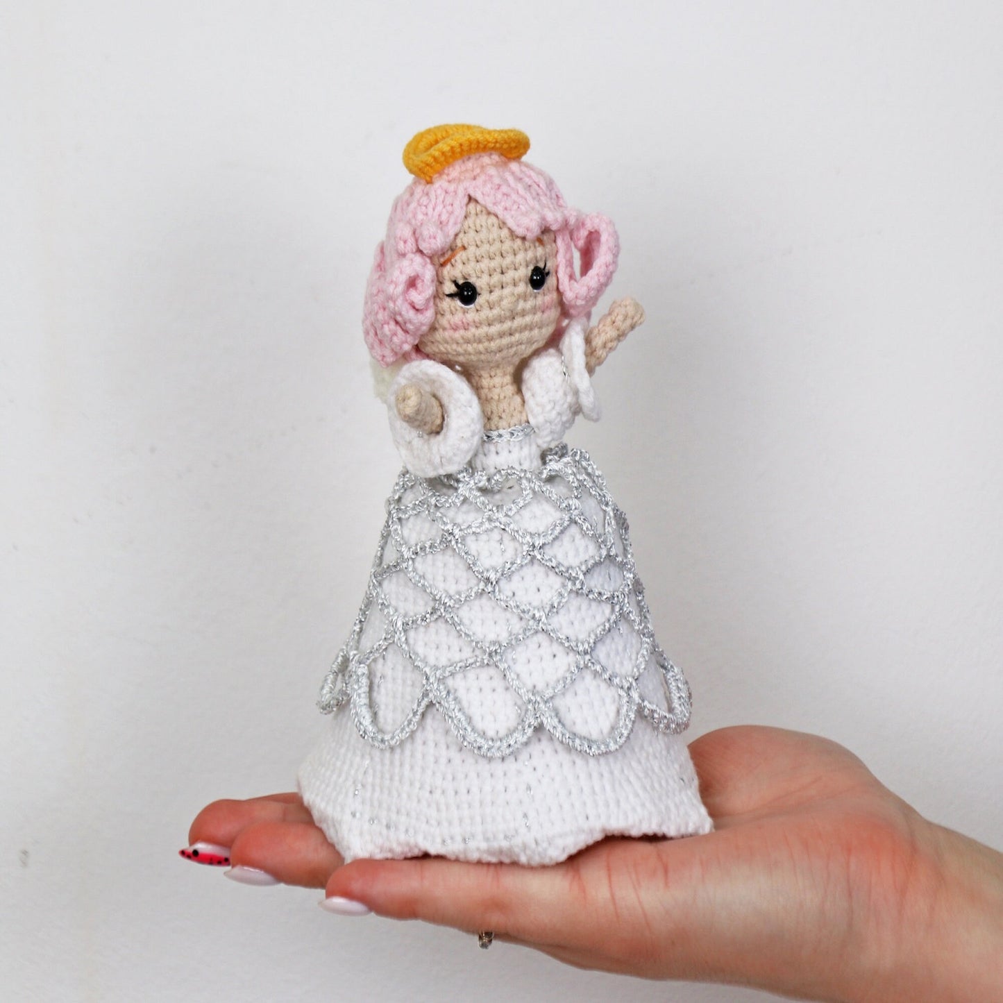 Crochet pattern reversible angel bell-doll, US standard terms, Skill level beginner