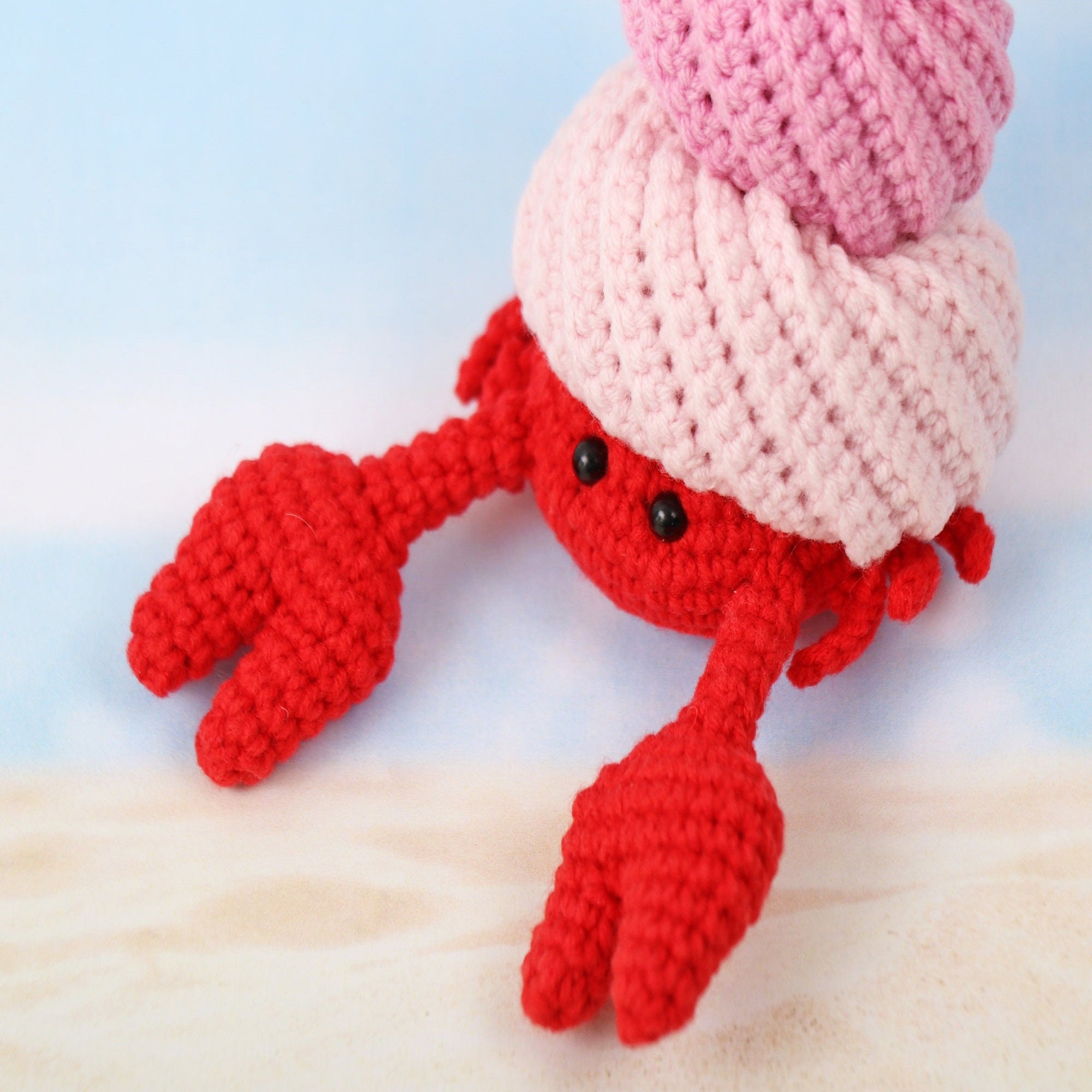 HERMIT CRAB Crochet Pattern (skill level intermediate)