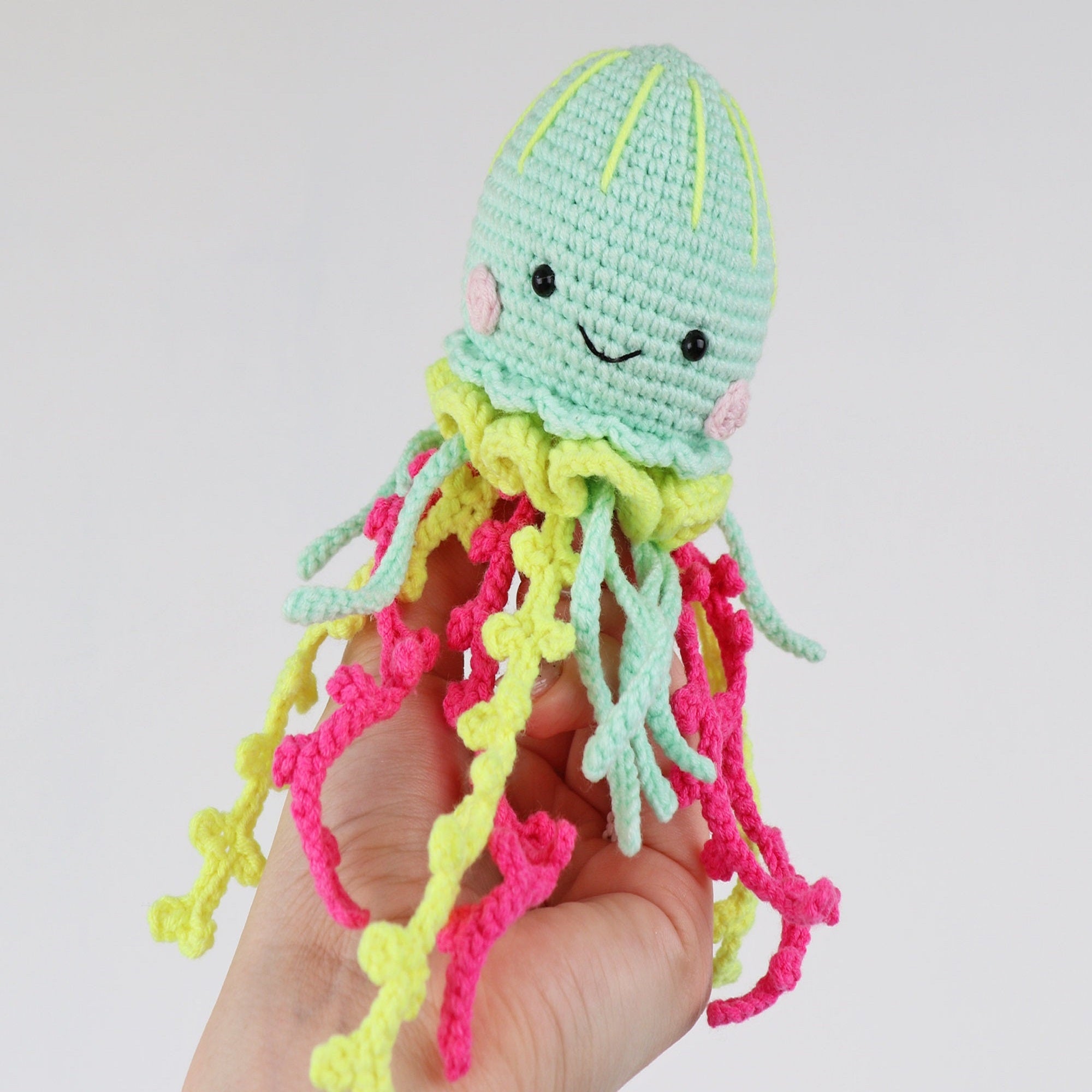 OCTOPUS Crochet Pattern (skill level intermediate)