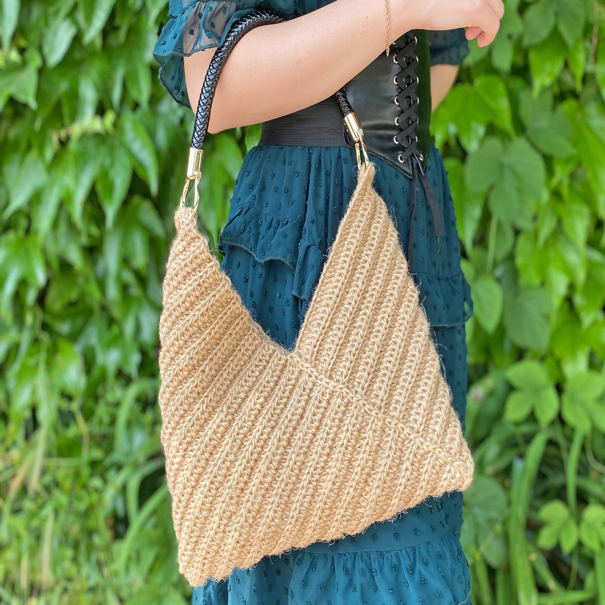 SHOULDER BAG Crochet Pattern (skill level intermediate)