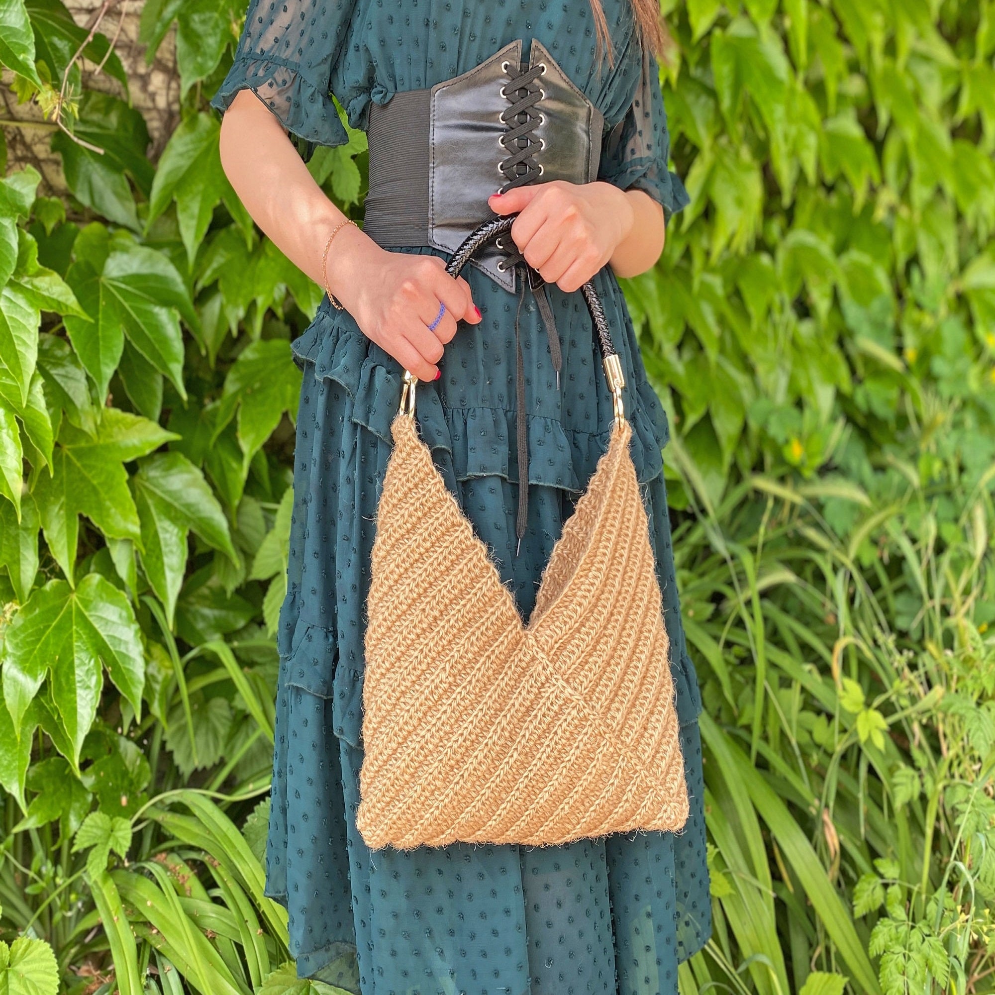 SHOULDER BAG Crochet Pattern (skill level intermediate)