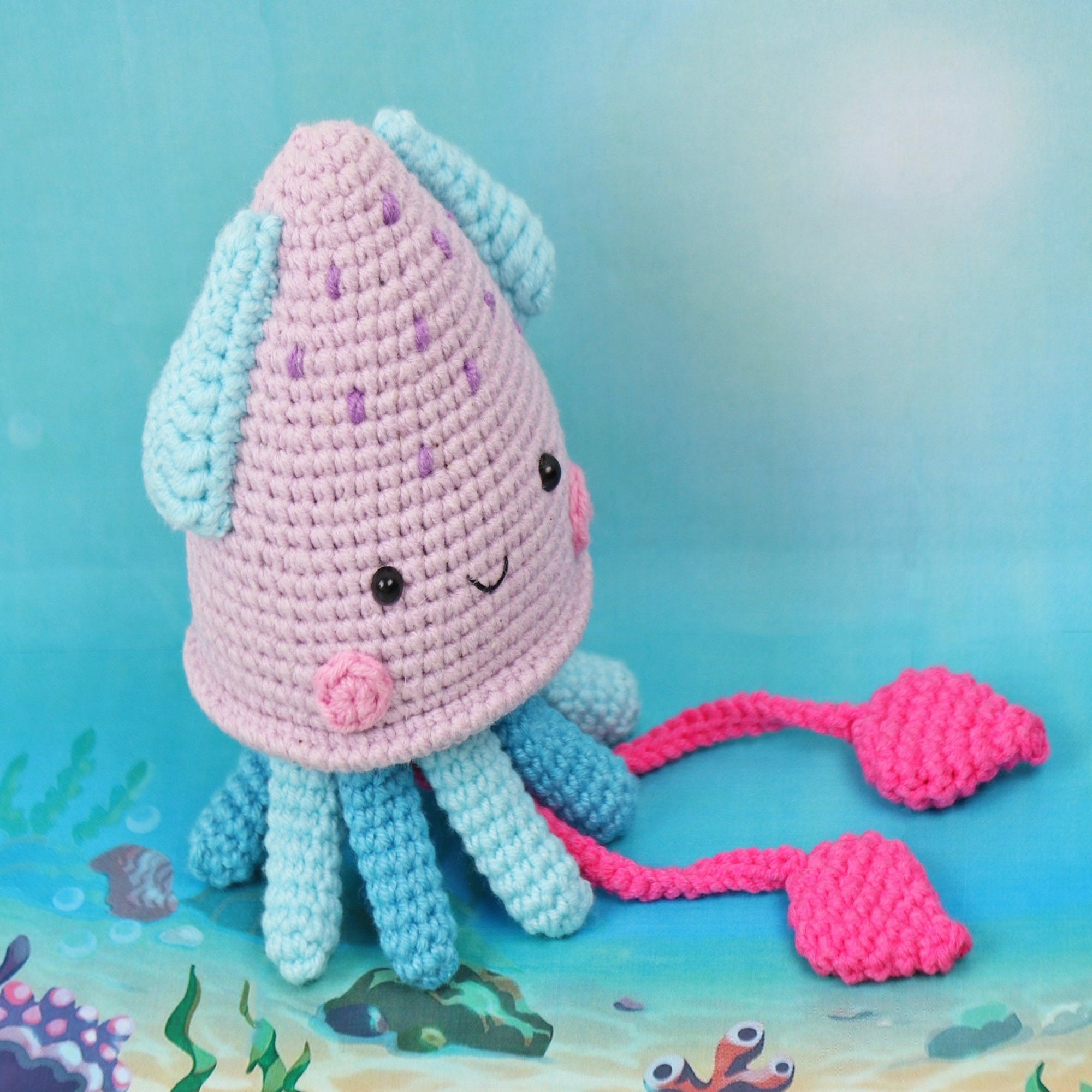 SQUID Crochet Pattern (skill level intermediate)