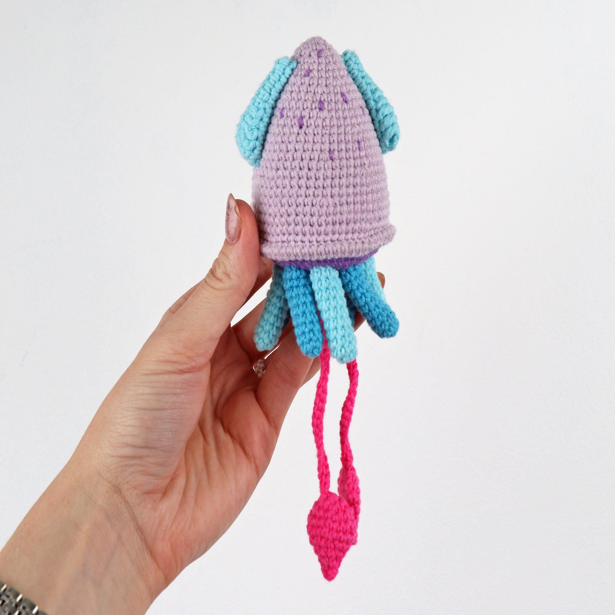 SQUID Crochet Pattern (skill level intermediate)