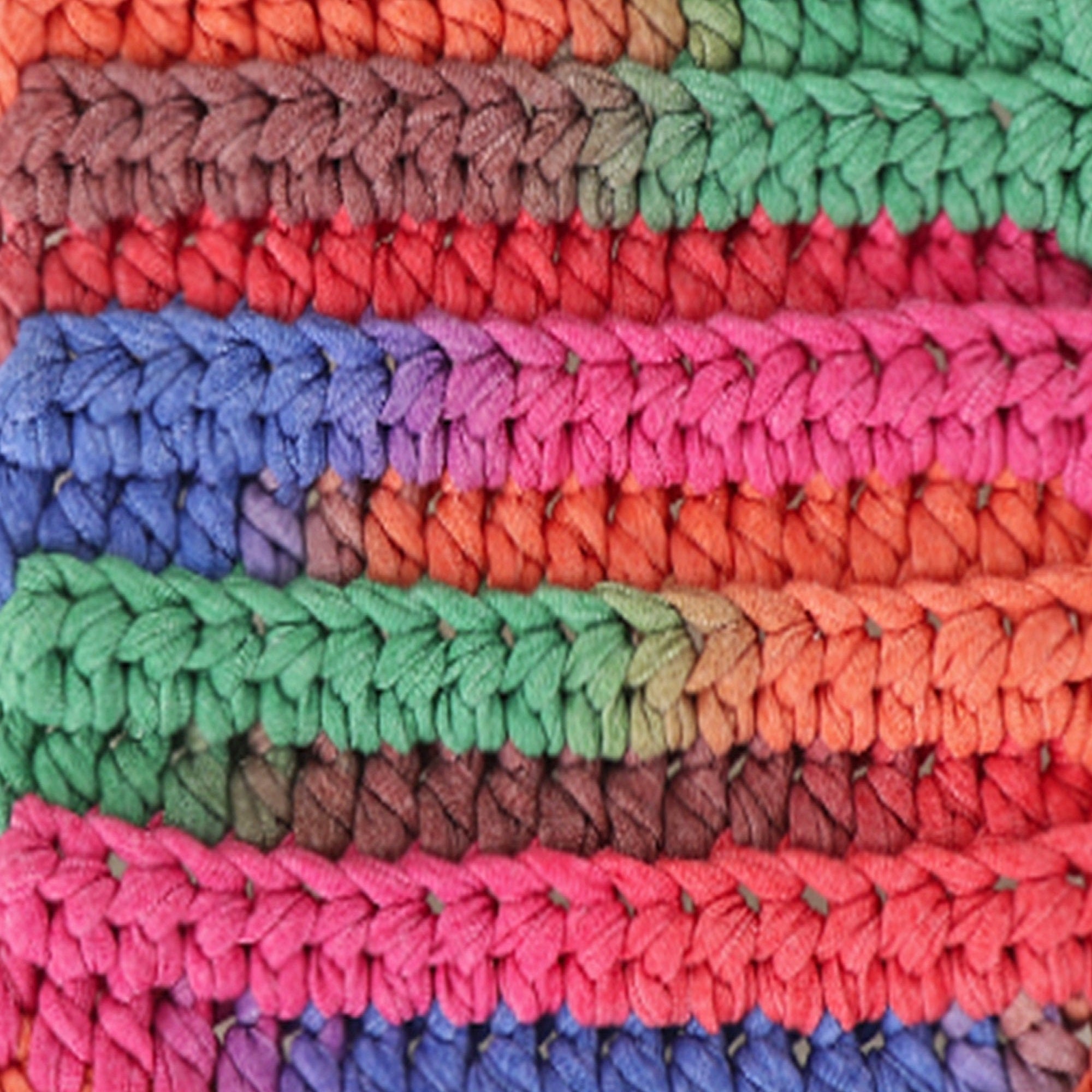 Mira Filati by Granola, 10 colors, 8 oz / 109 yards