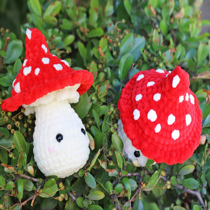 Crochet pattern Mushroom Poping Plushie, US standard terms, Skill level beginner