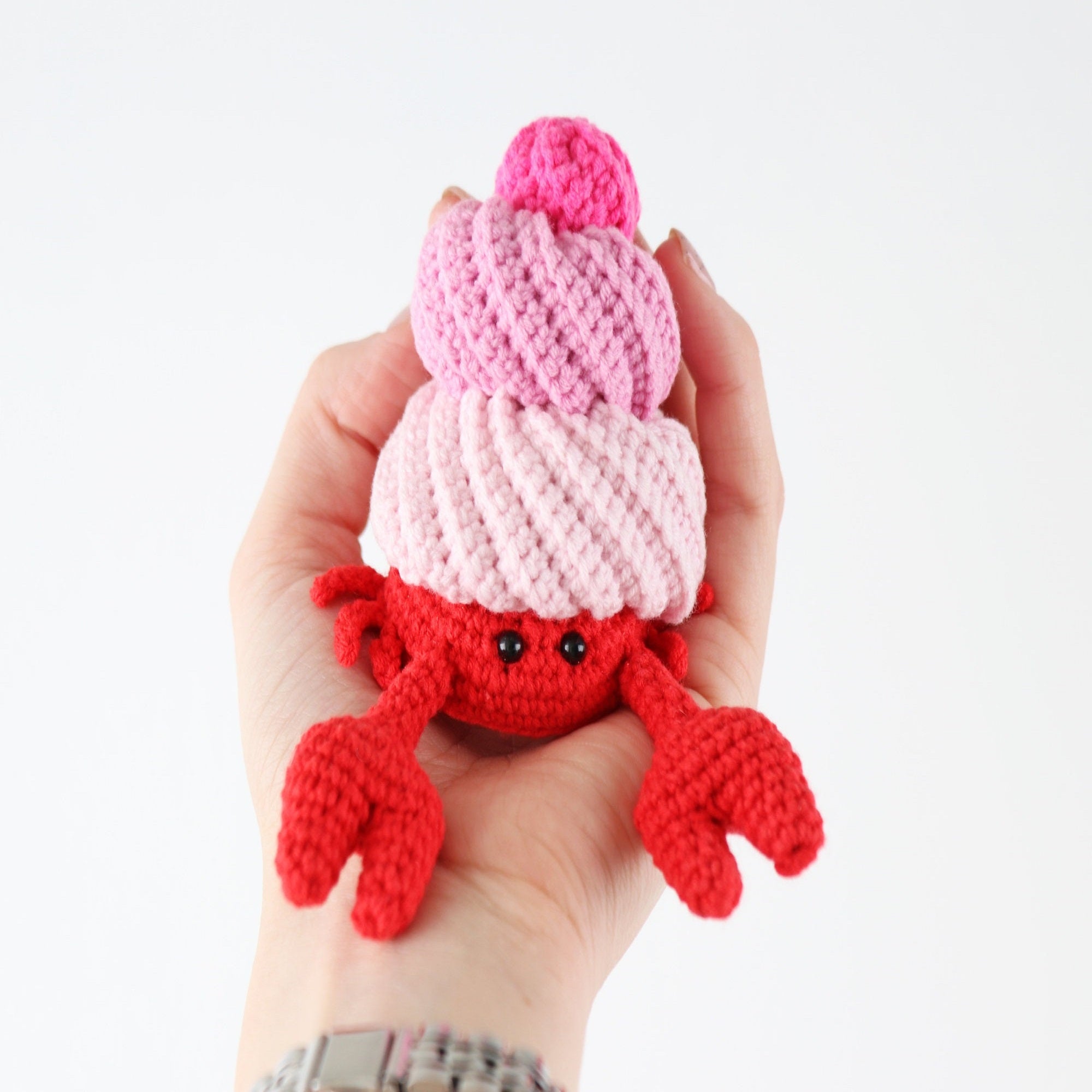 HERMIT CRAB Crochet Pattern (skill level intermediate)