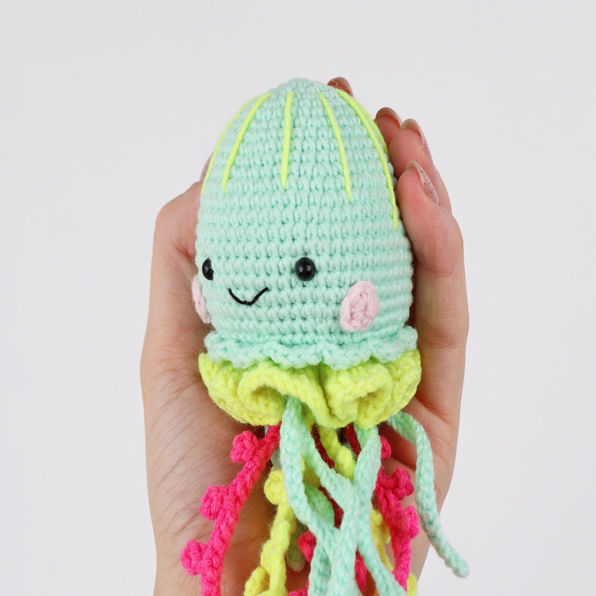 OCTOPUS Crochet Pattern (skill level intermediate)