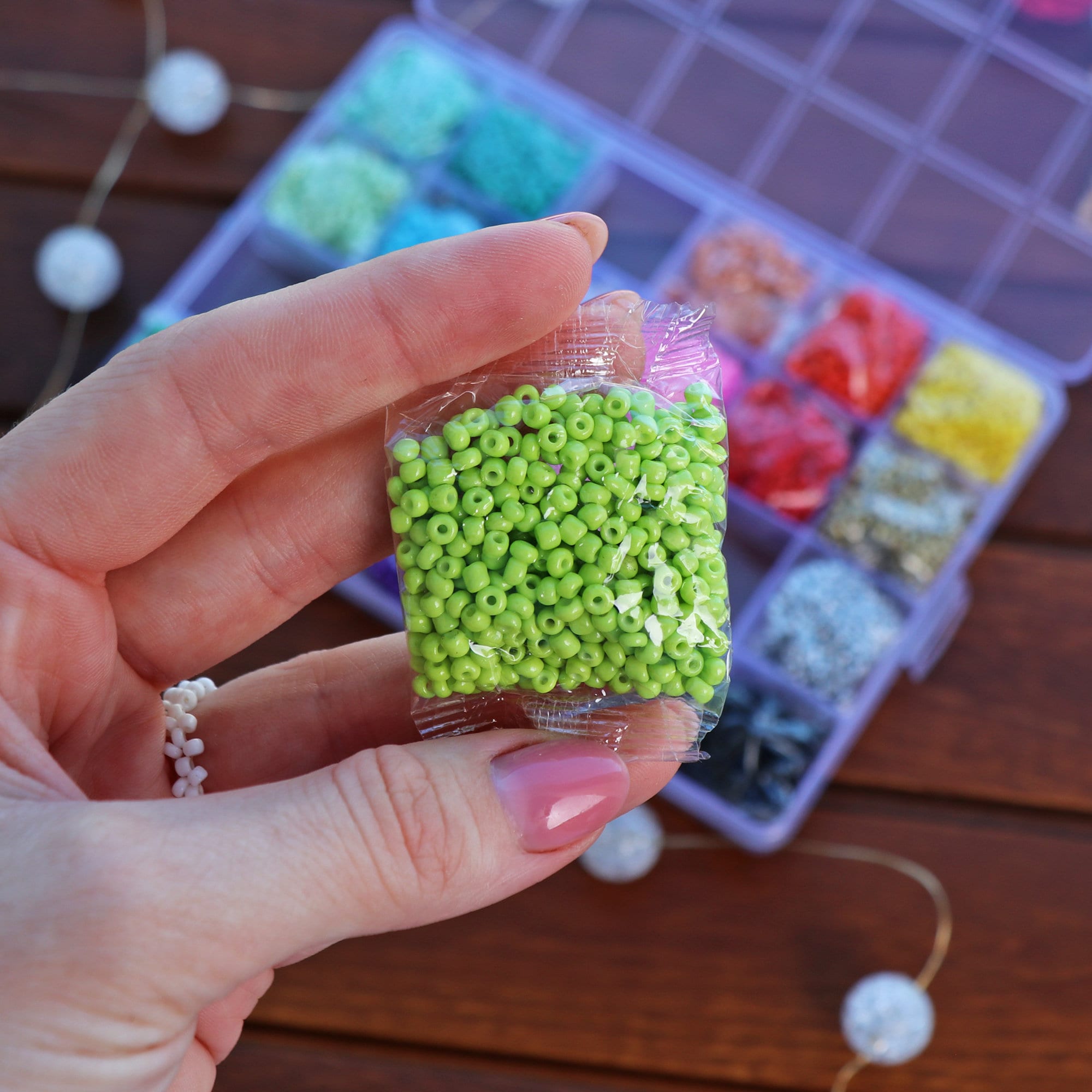 BEADS SET, Bracelet Making Kit, Colorful Beads, Gift for Beginners Beads, Gift for Kids DIY Stretchy Bracelet Craft Kit Friendship Bracelets