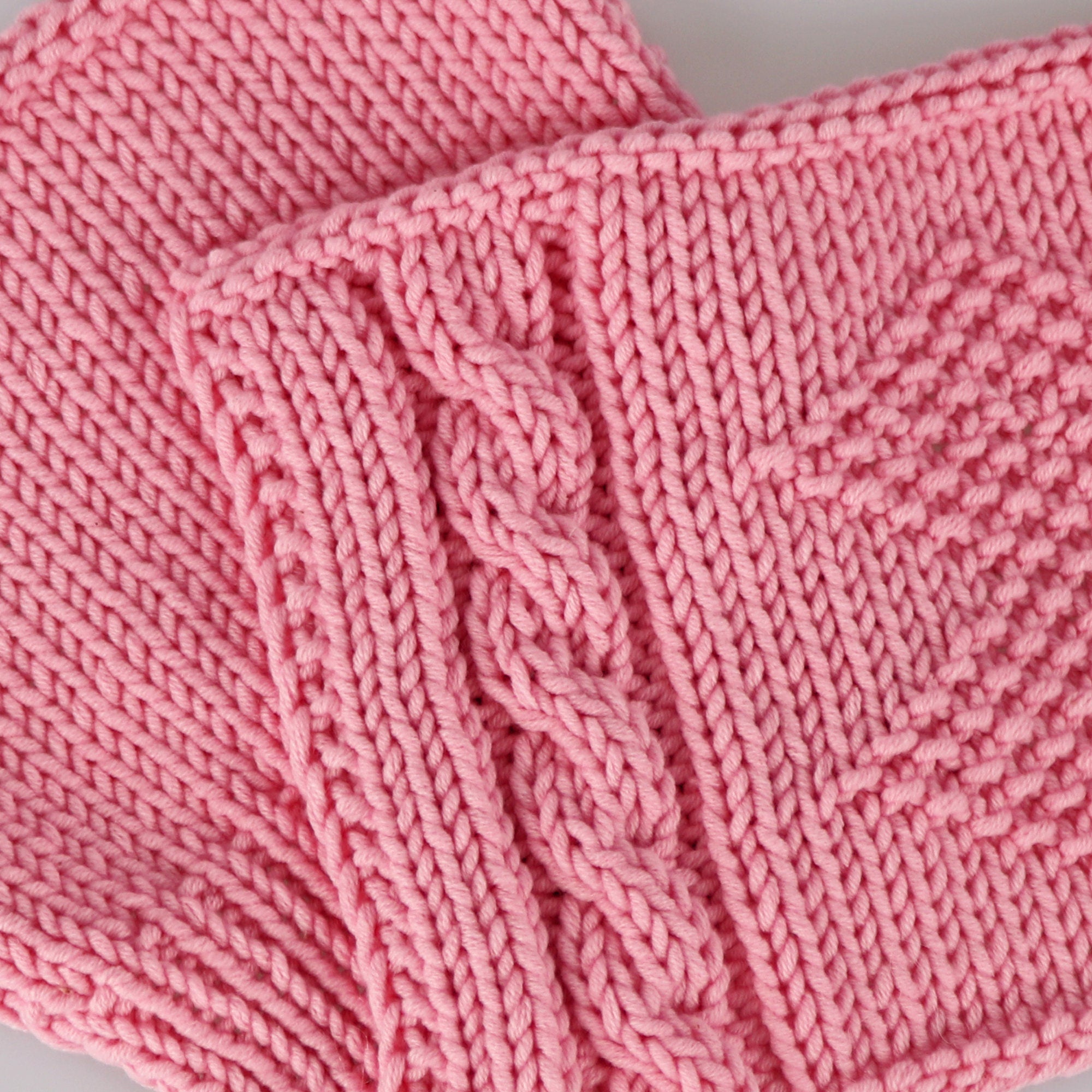 YARNART JEANS PLUS, Crochet Yarn, Amigurumi Yarn, Baby Yarn, AntiPilling Yarn, Blanket Yarn, 55% Cotton Yarn, 3.52 Oz, 174.98 Yds