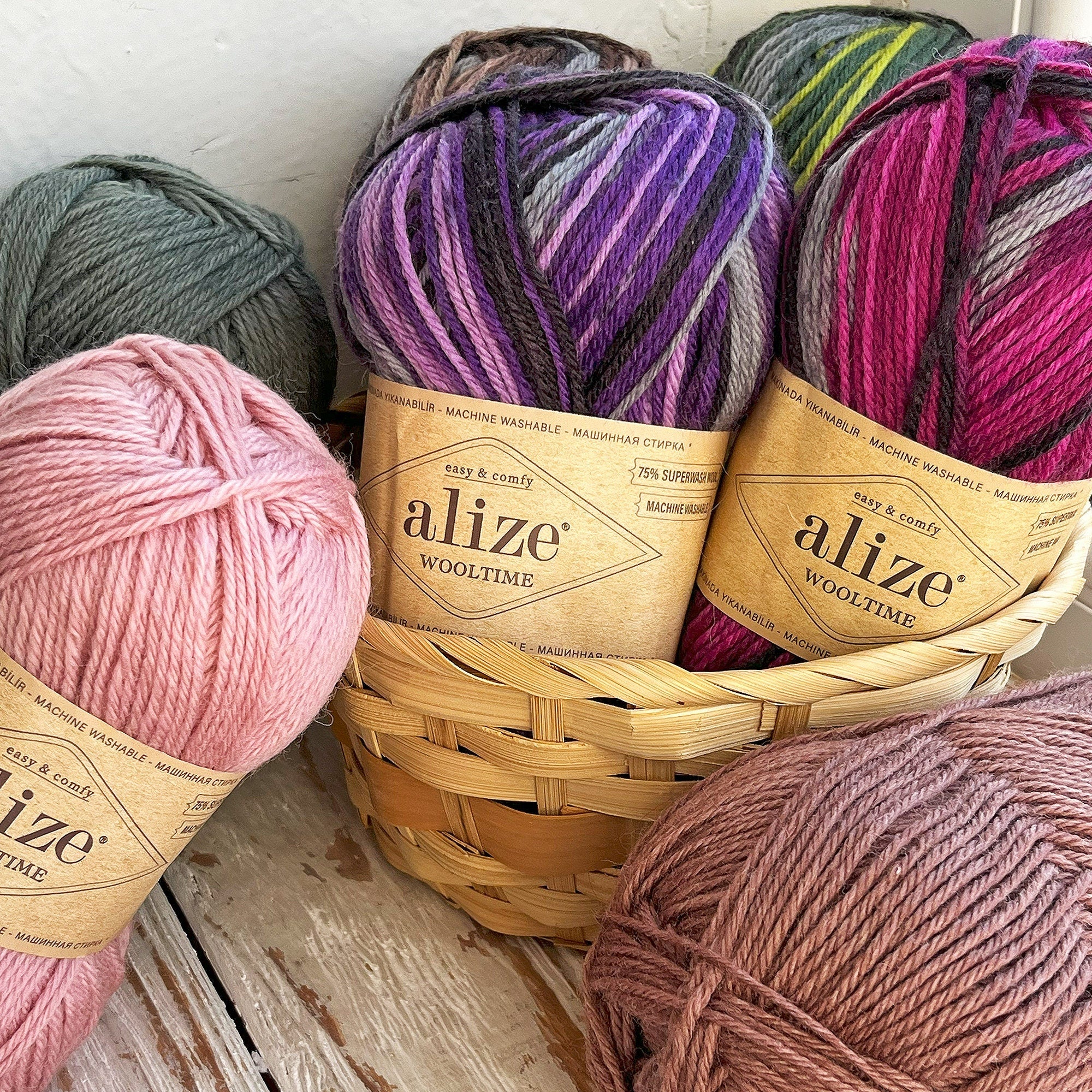ALIZE WOOLTIME - Superwash Wool Yarn, Winter Yarn, Knitting Yarn, Crochet Yarn, Warm Yarn, Sock Yarn, Worsted Yarn, Soft Yarn