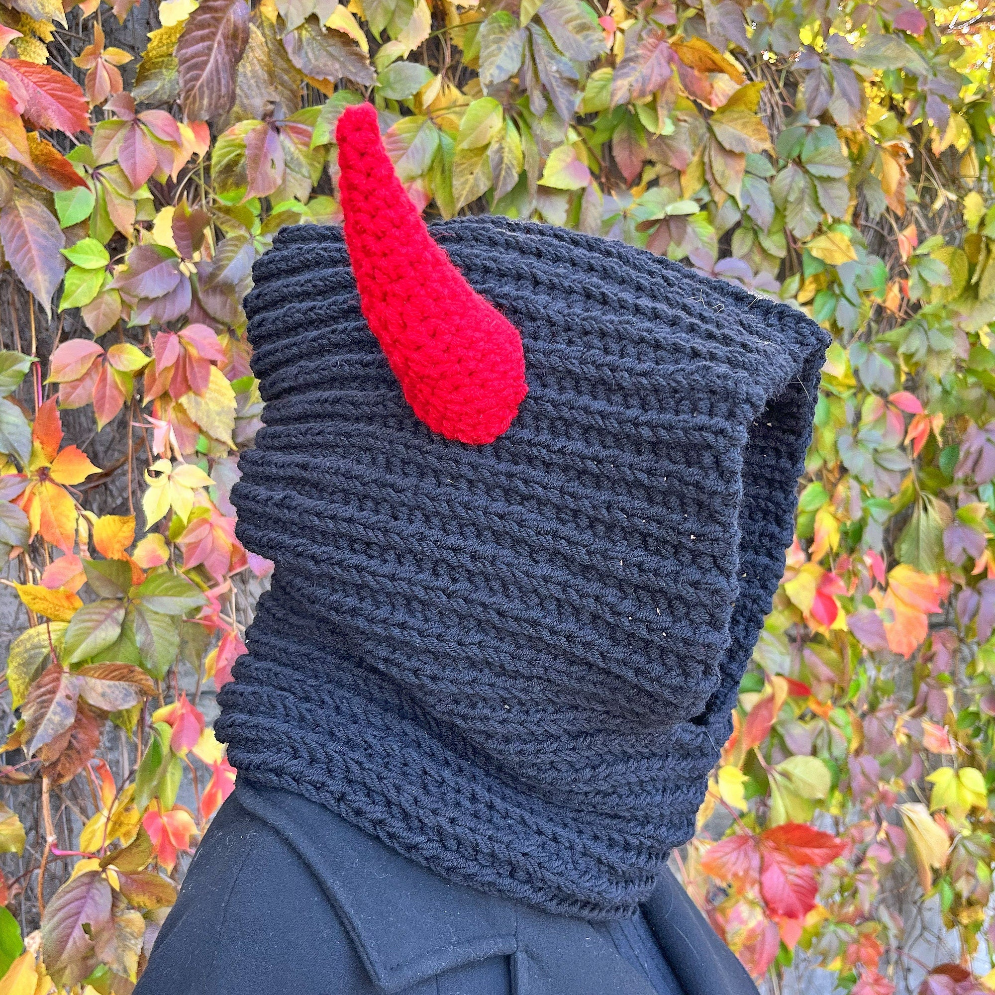 Crochet Pattern HORNED COWL, Halloween Hood, Unisex Hooded Cowl, Crochet Balaclava, Halloween Costume, English Only, Digital PDF Pattern