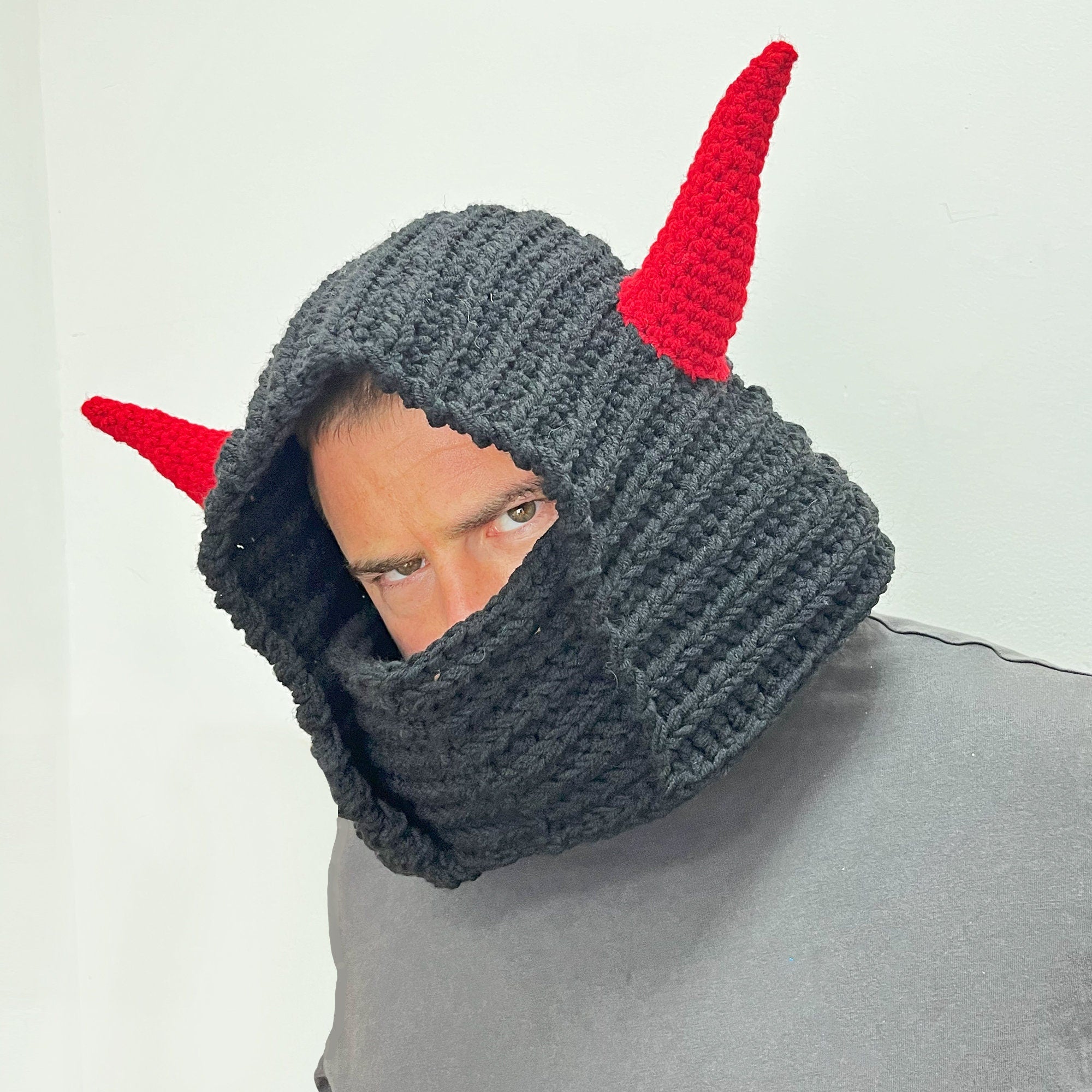 Crochet Pattern HORNED COWL, Halloween Hood, Unisex Hooded Cowl, Crochet Balaclava, Halloween Costume, English Only, Digital PDF Pattern
