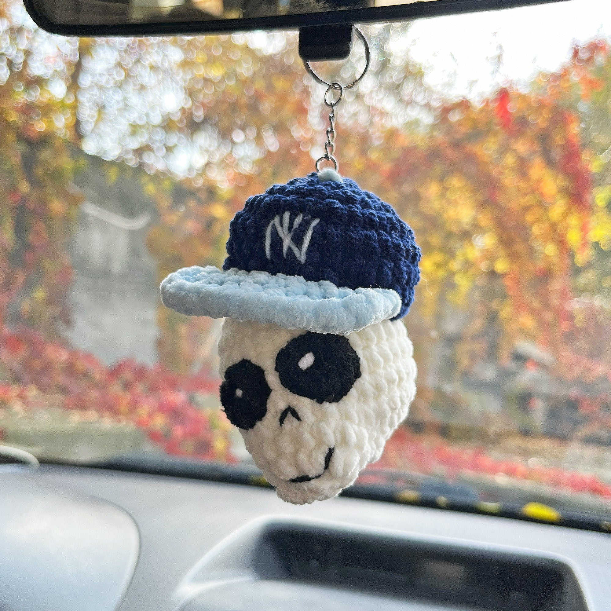 Easy Skull Keychain Crochet Patterns, Amigurumi Skull Keychain, Crochet Keychain, Holiday Crochet Pattern, Instant Download