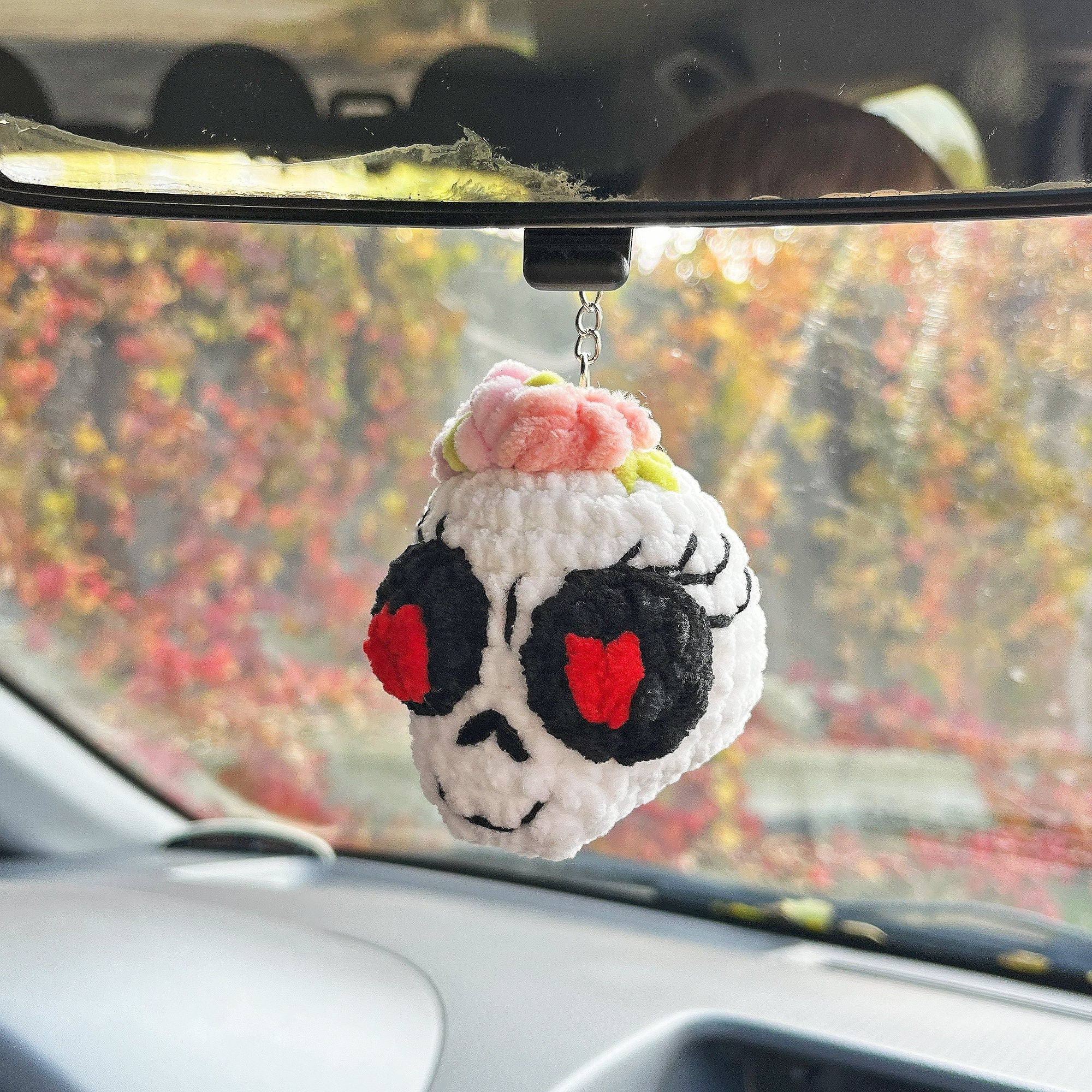 Easy Skull Keychain Crochet Patterns, Amigurumi Skull Keychain, Crochet Keychain, Holiday Crochet Pattern, Instant Download