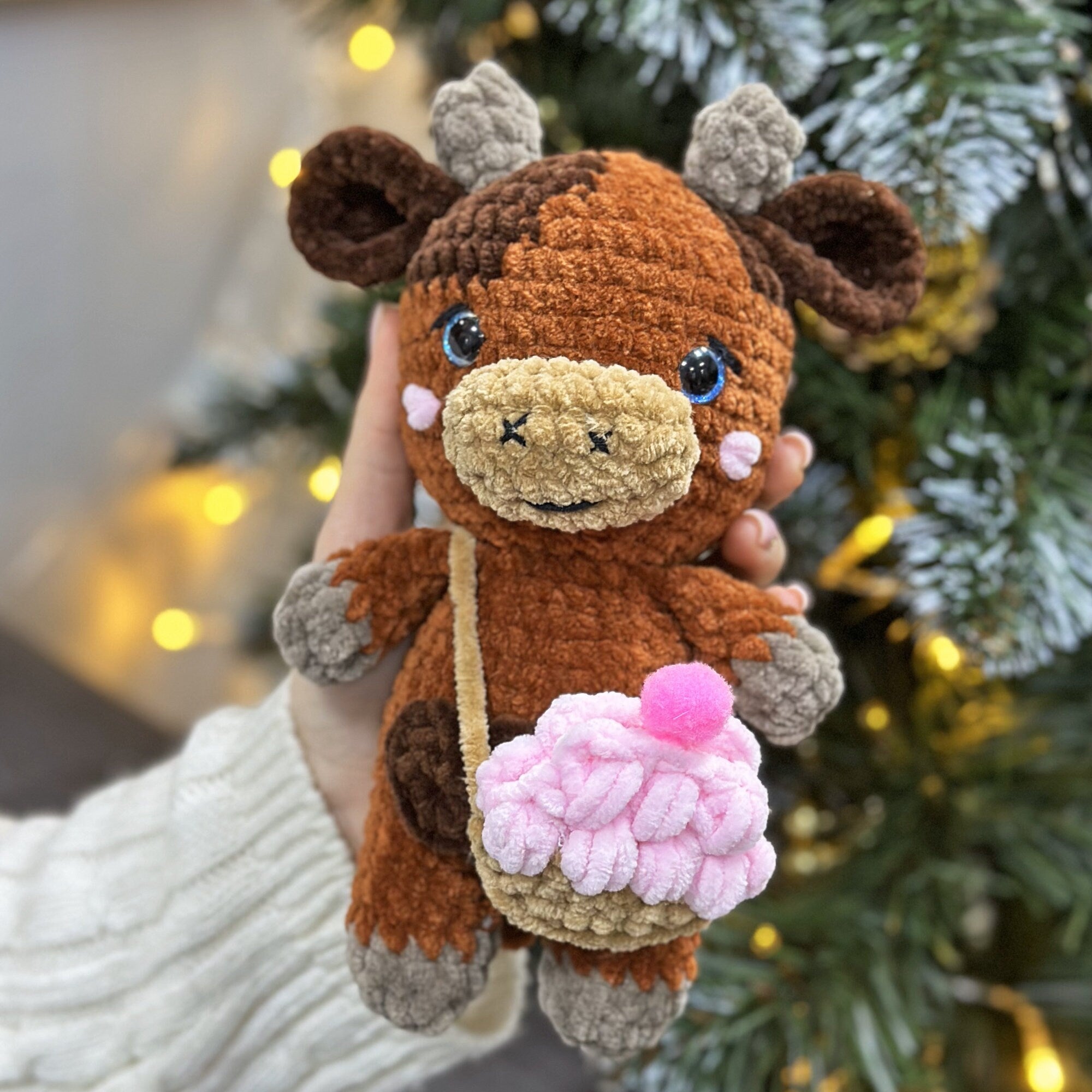 Crochet Cow Snuggler, Highland Cow Pattern, Brown Cow Pattern, Cow Pattern Tutorial, Amigurumi Lovely Pattern, Crochet Stuffed Animal