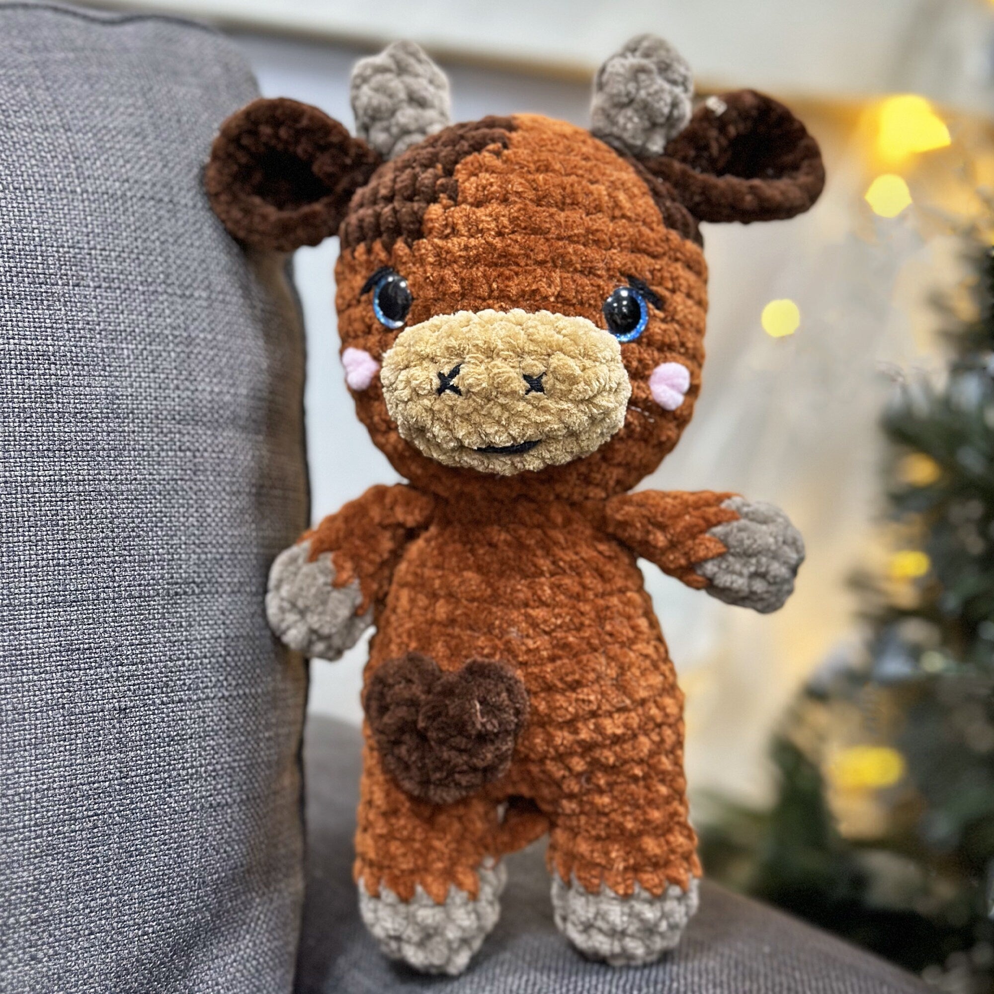 Crochet Cow Snuggler, Highland Cow Pattern, Brown Cow Pattern, Cow Pattern Tutorial, Amigurumi Lovely Pattern, Crochet Stuffed Animal