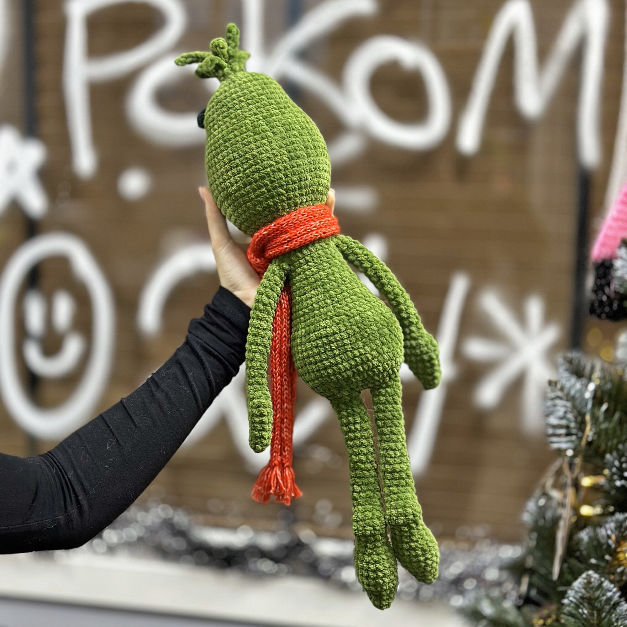 Amigurumi CHRISTMAS THIEF Crochet Pattern, Christmas Crochet Pattern, Amigurumi Misunderstood, Crochet Party Pooper, Plushie Pattern