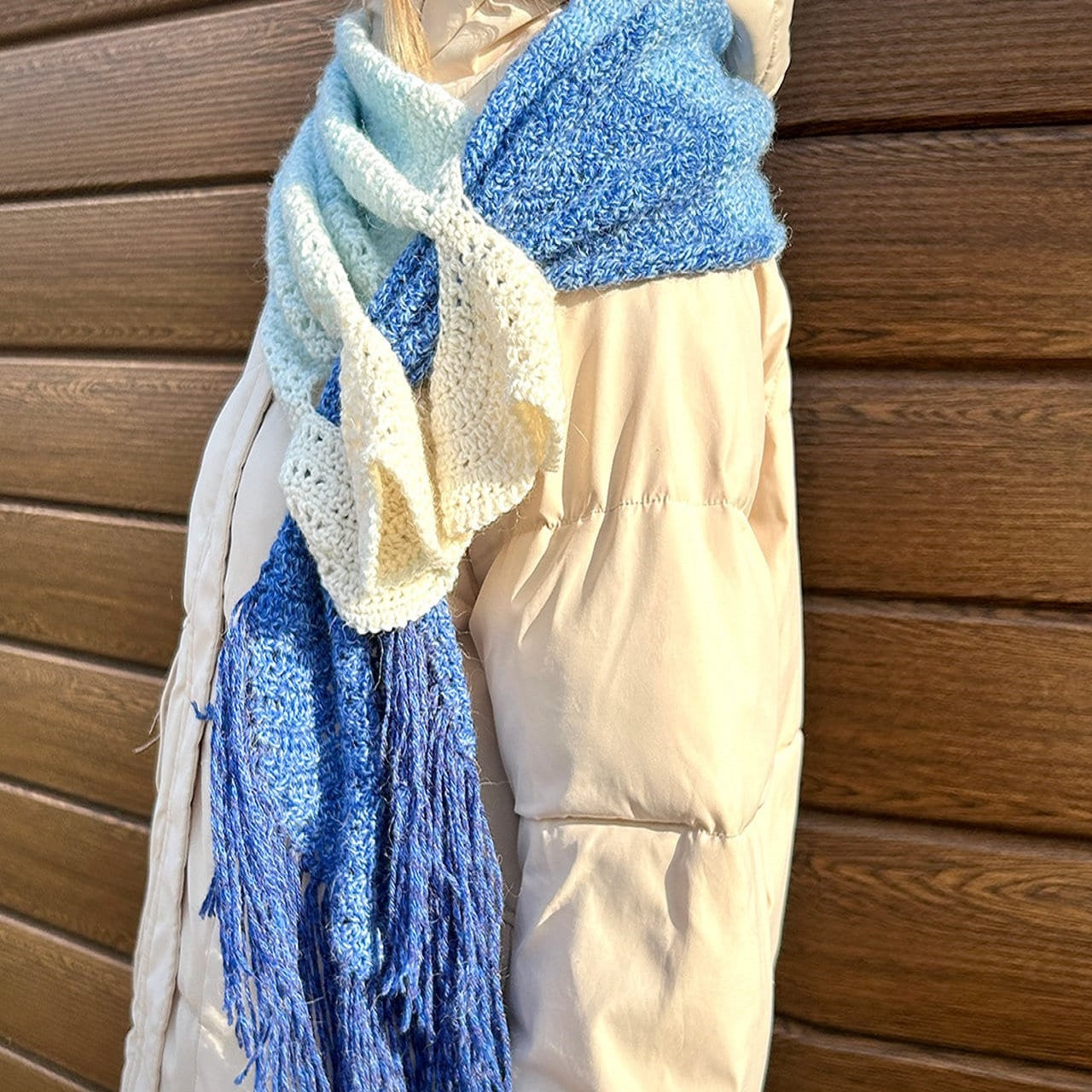 KEYHOLE SCARF Crochet Pattern (skill level intermediate)