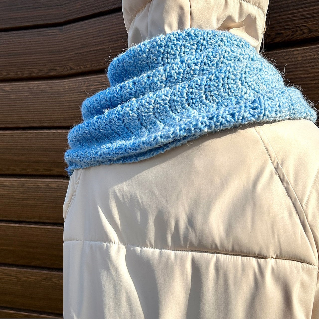KEYHOLE SCARF Crochet Pattern (skill level intermediate)