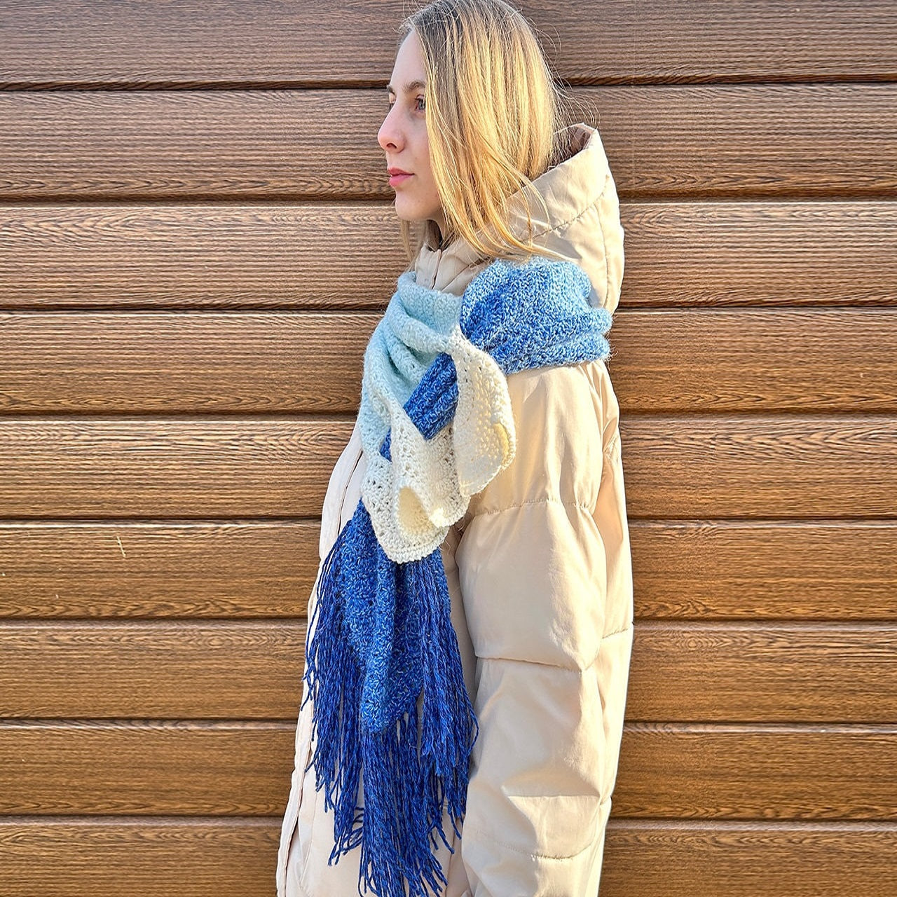 KEYHOLE SCARF Crochet Pattern (skill level intermediate)