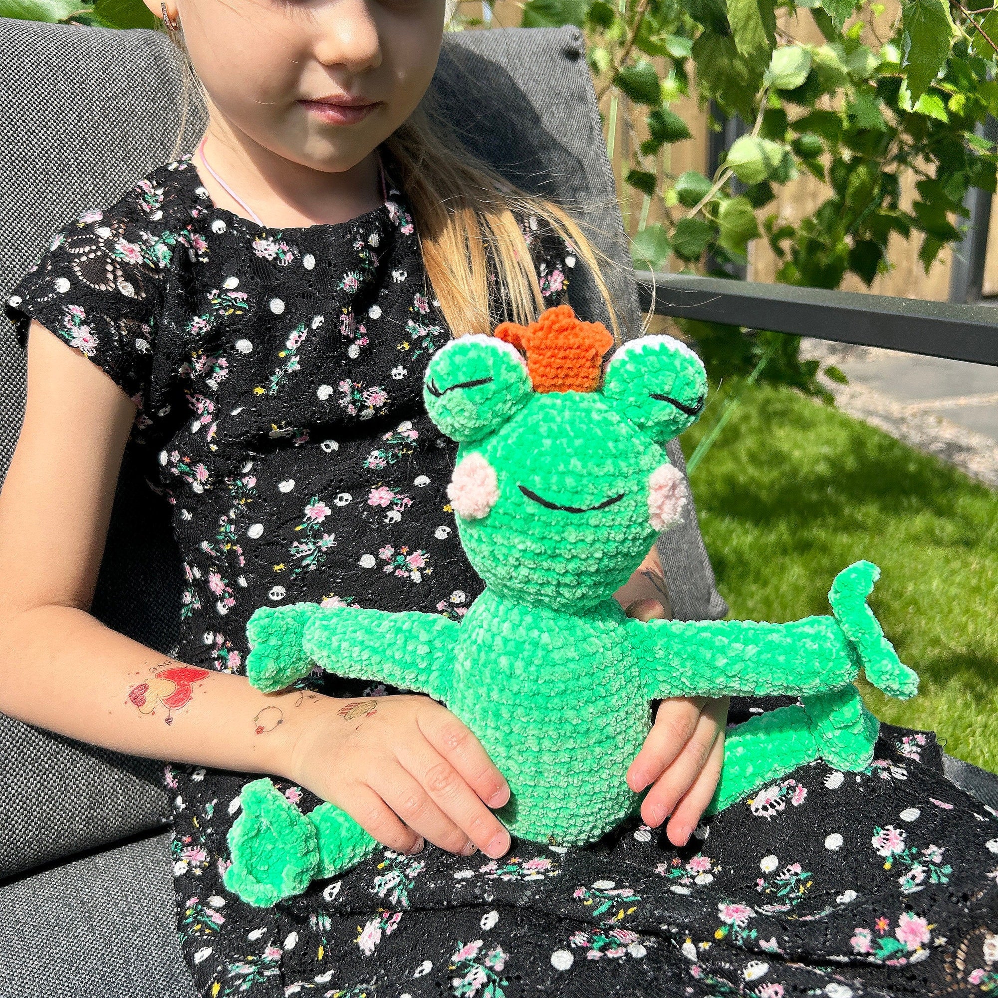 CROCHET FROG PATTERN, Amigurumi Frog Pattern, Fluffy Frog Crochet Pattern, Kawaii Amigurumi Pattern, Cute Frog, Animal Crochet, Pdf Pattern
