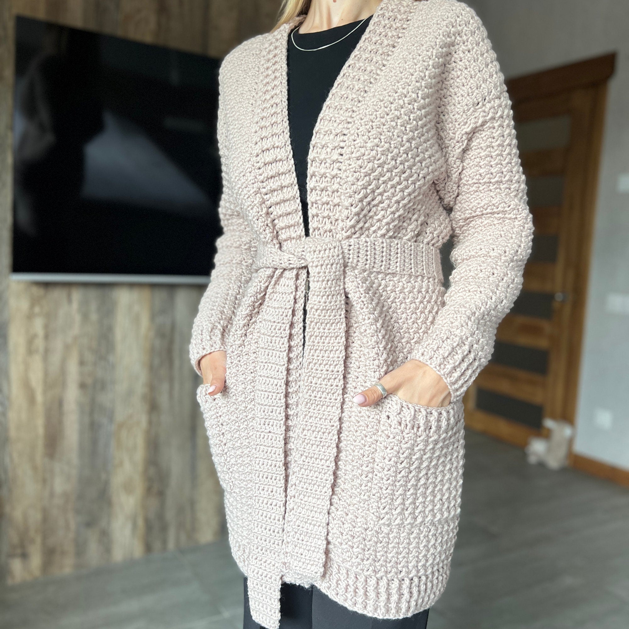 Crochet CARDIGAN PATTERN, Crochet PDF Pattern, Sizes S-M, Crochet Cardigan with Pockets and Belt, Womens Crochet Pattern, Instant Download