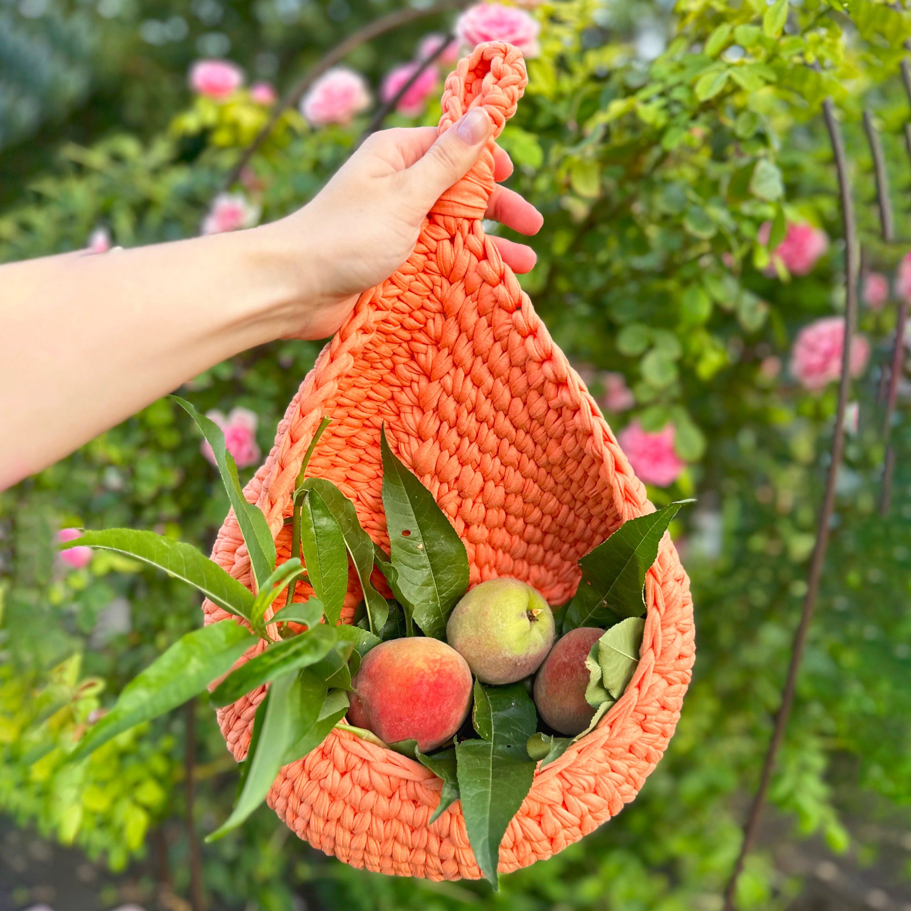 Crochet HANGING STORAGE Pattern, PDF Wall Hanging Storage Basket, Baby Shower Gift, Nursery Organizer, Toys Storage, Crochet Home Decor