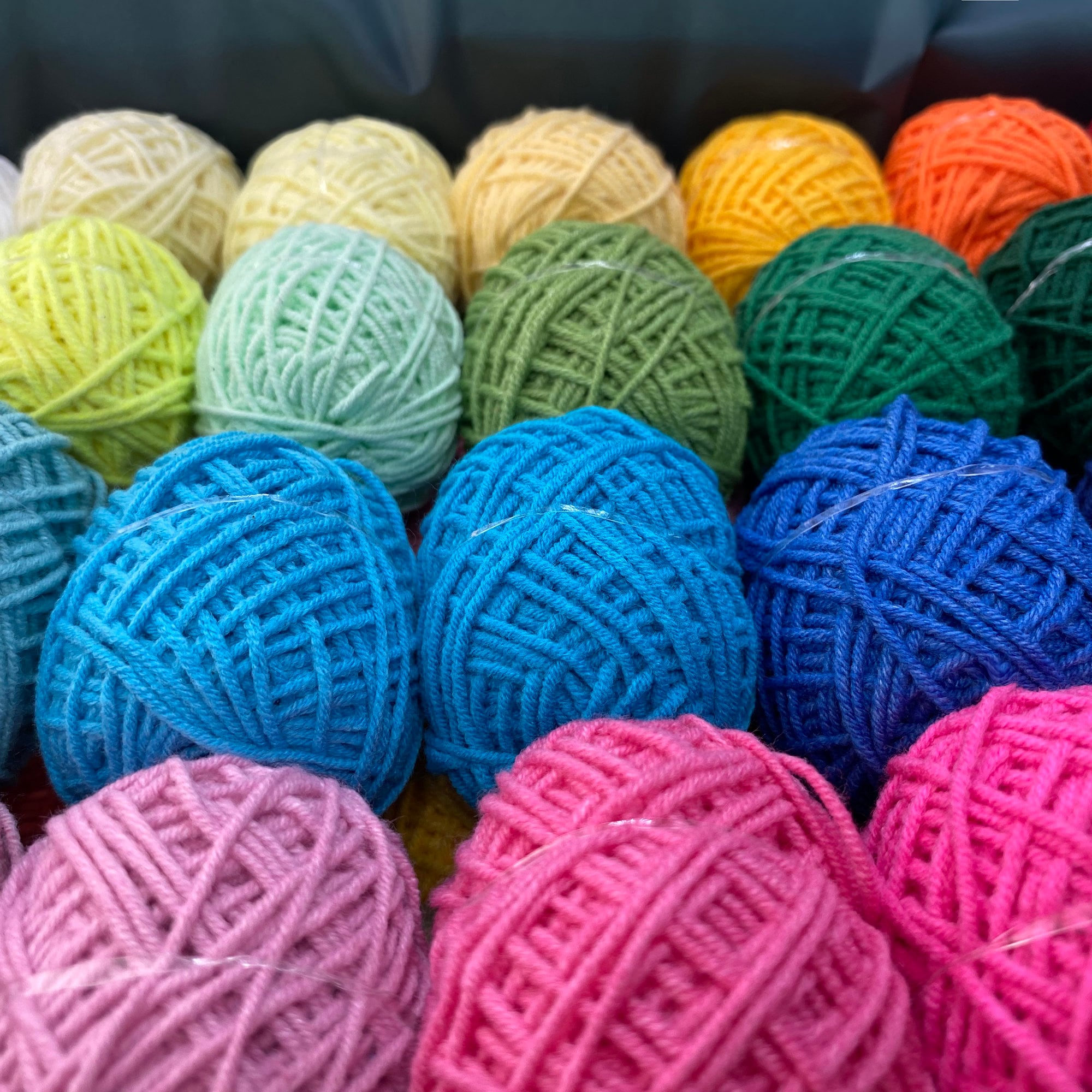 Rainbow YARN SET 60x12g Cotton Blend Yarn Mini Skeins 2280 Yards Total, Amigurumi Yarn Set, Granny Square Kit, Sport Weight Fine Yarn Kit