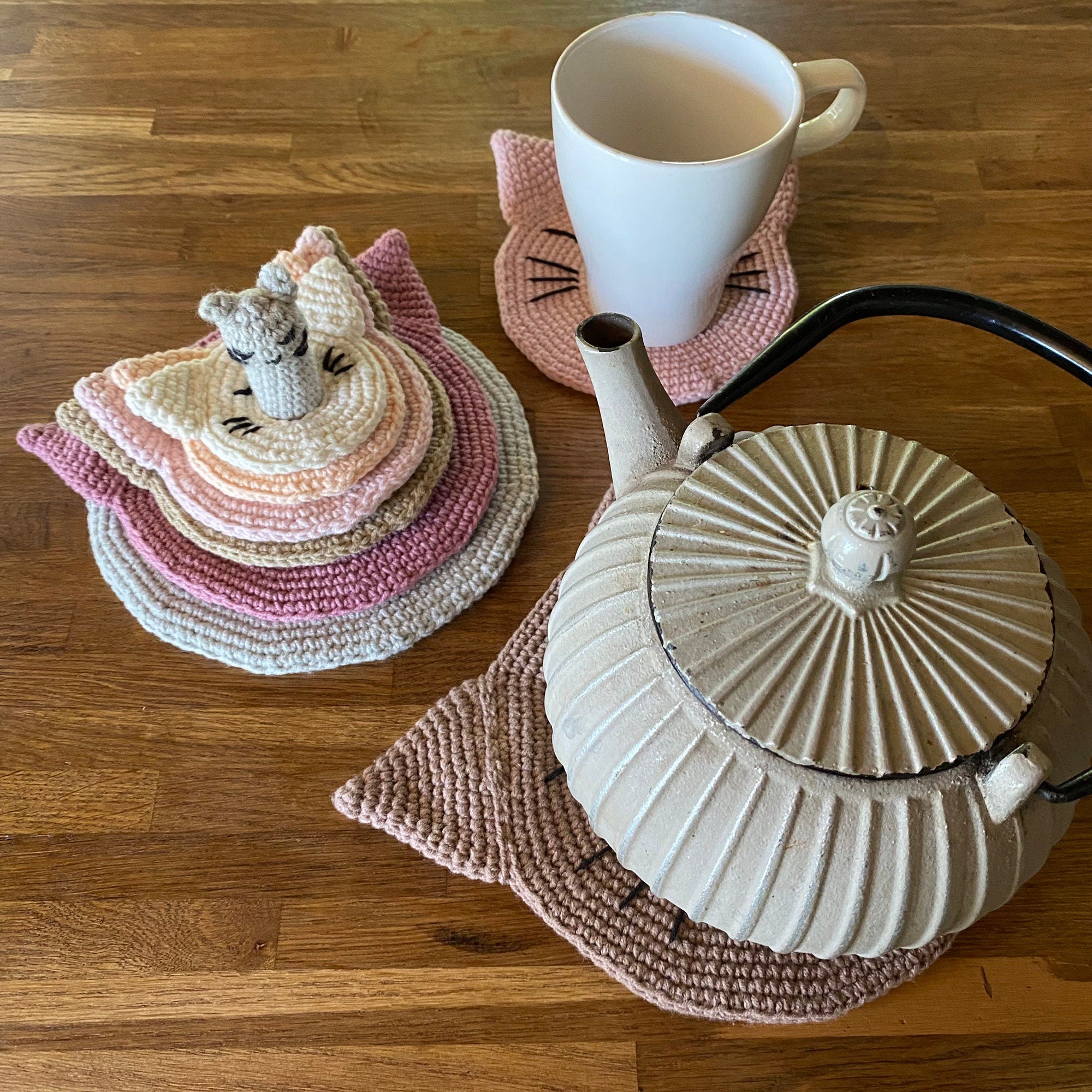Crochet Cat Coasters, Kitty Coaster Crochet Pattern, Seven Sizes Kitchen Coasters, Stacking Crochet Coastern Pattern, Instant Download
